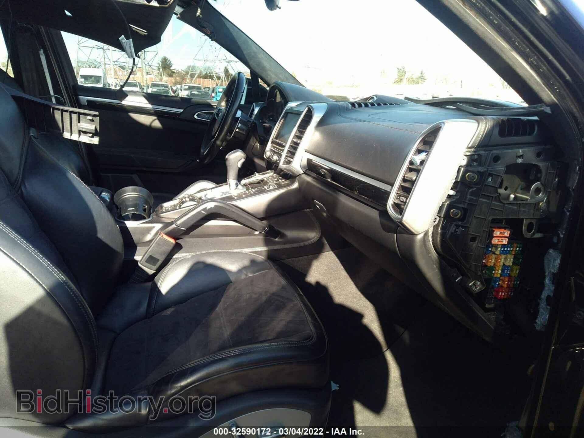 2016 PORSCHE CAYENNE - VIN: WP1AD2A26GLA75815 - Фото 5