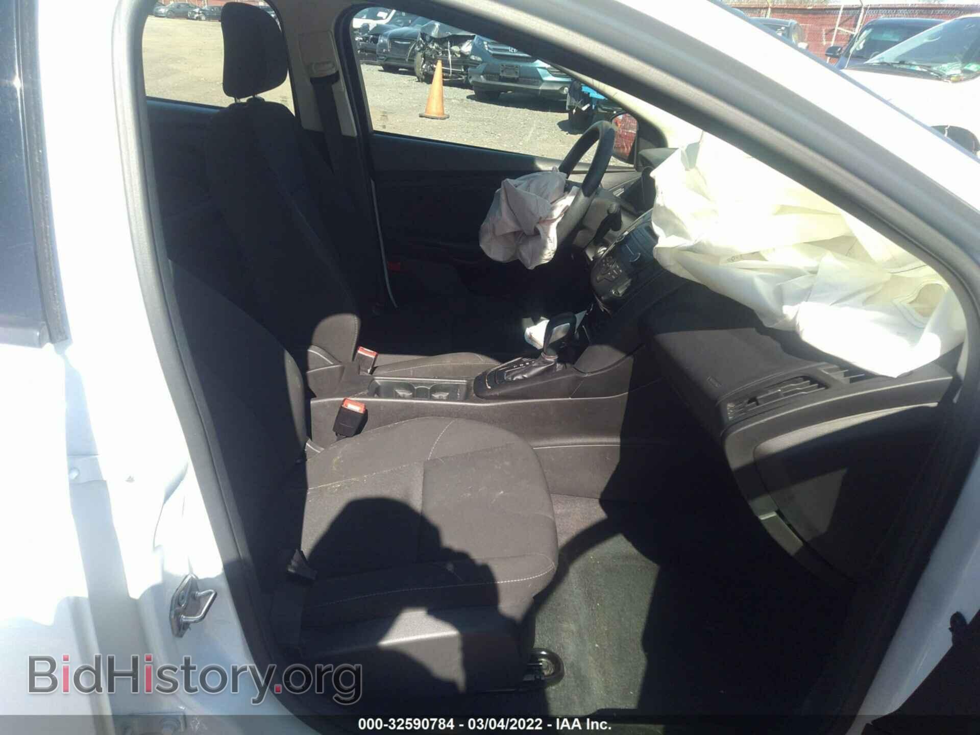 2016 FORD FOCUS - VIN: 1FADP3E21GL401192 - Фото 5