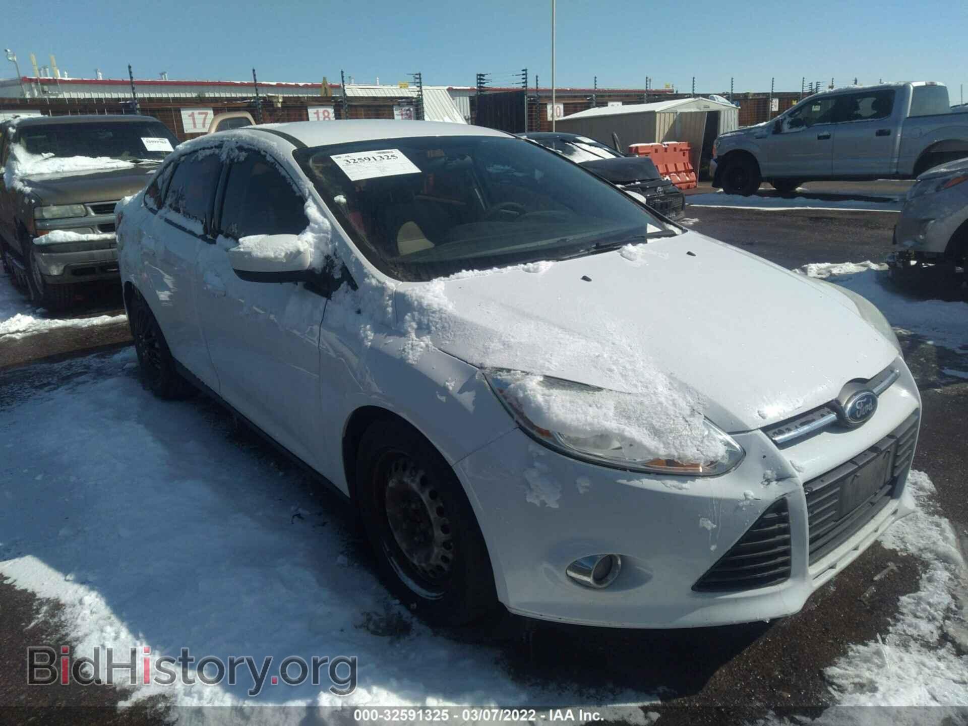 Фотография 1FAHP3F23CL329776 - FORD FOCUS 2012