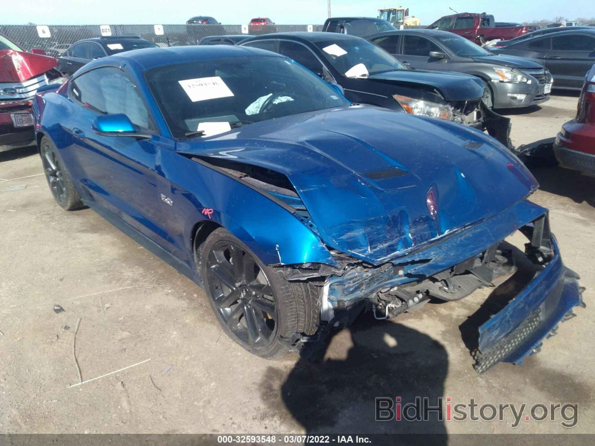 Photo 1FA6P8CF8J5118991 - FORD MUSTANG 2018