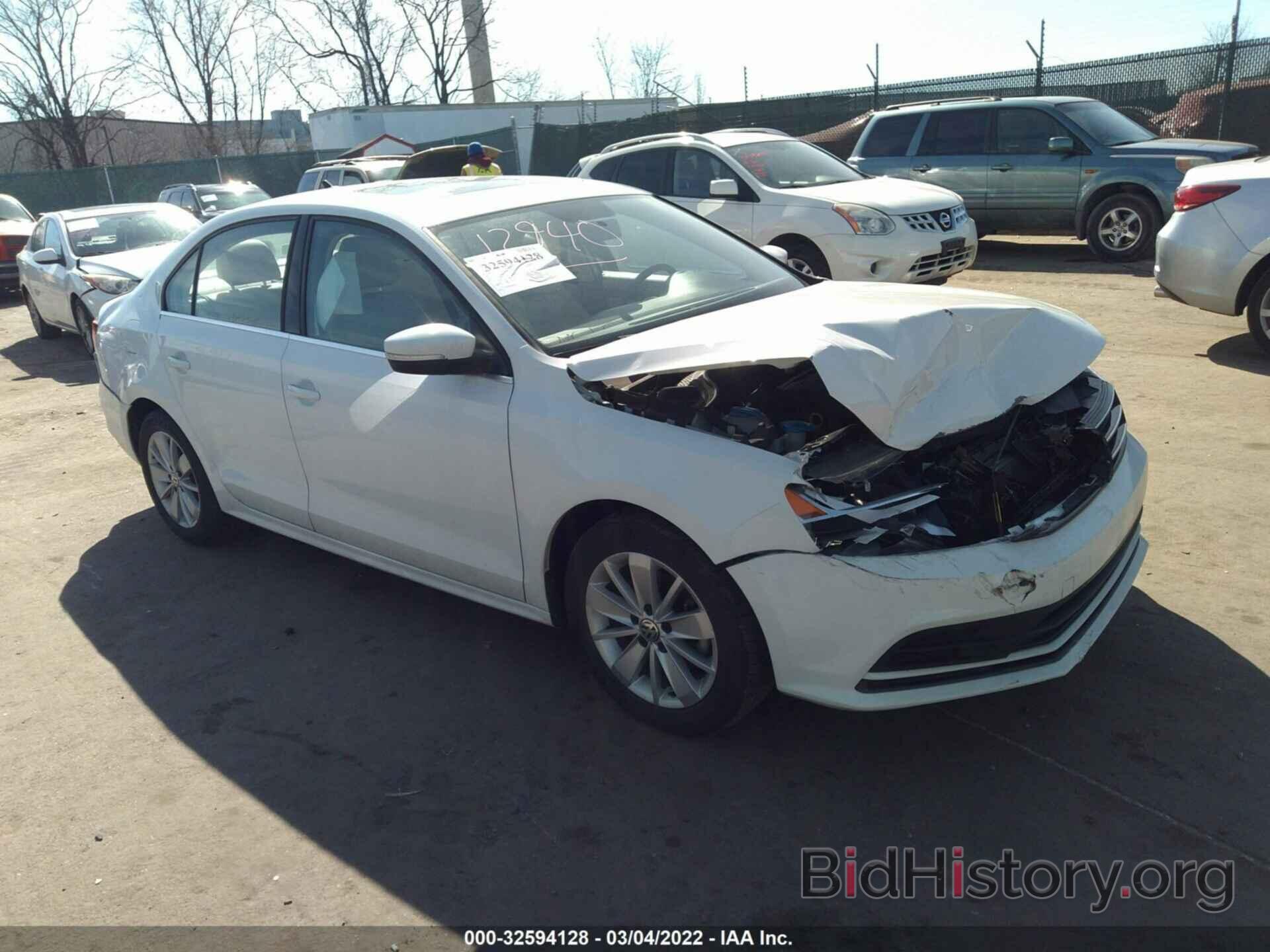 Photo 3VWD17AJ4FM304062 - VOLKSWAGEN JETTA SEDAN 2015