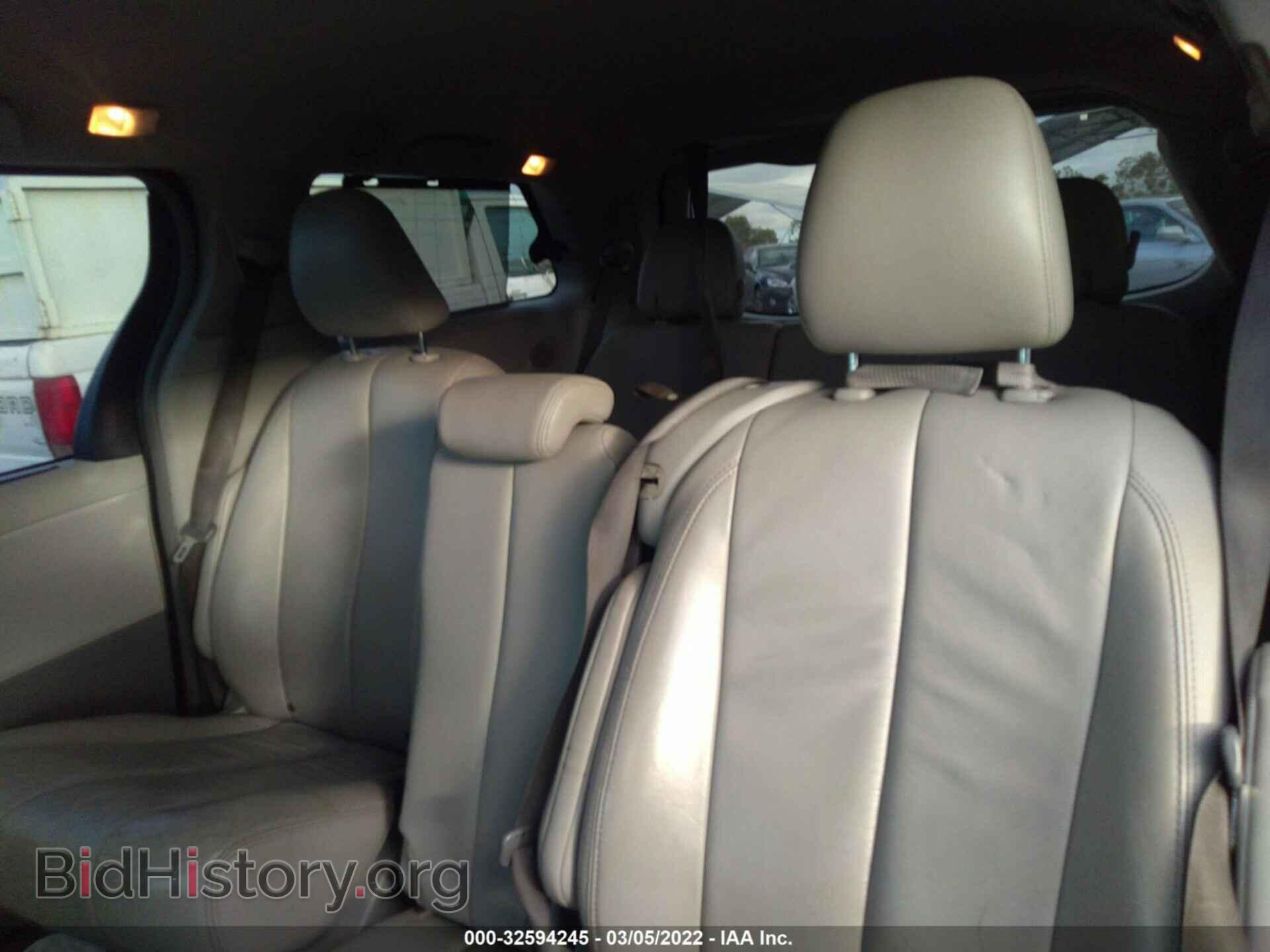 2013 TOYOTA SIENNA - VIN: 5TDYK3DC8DS373647 - Фото 8