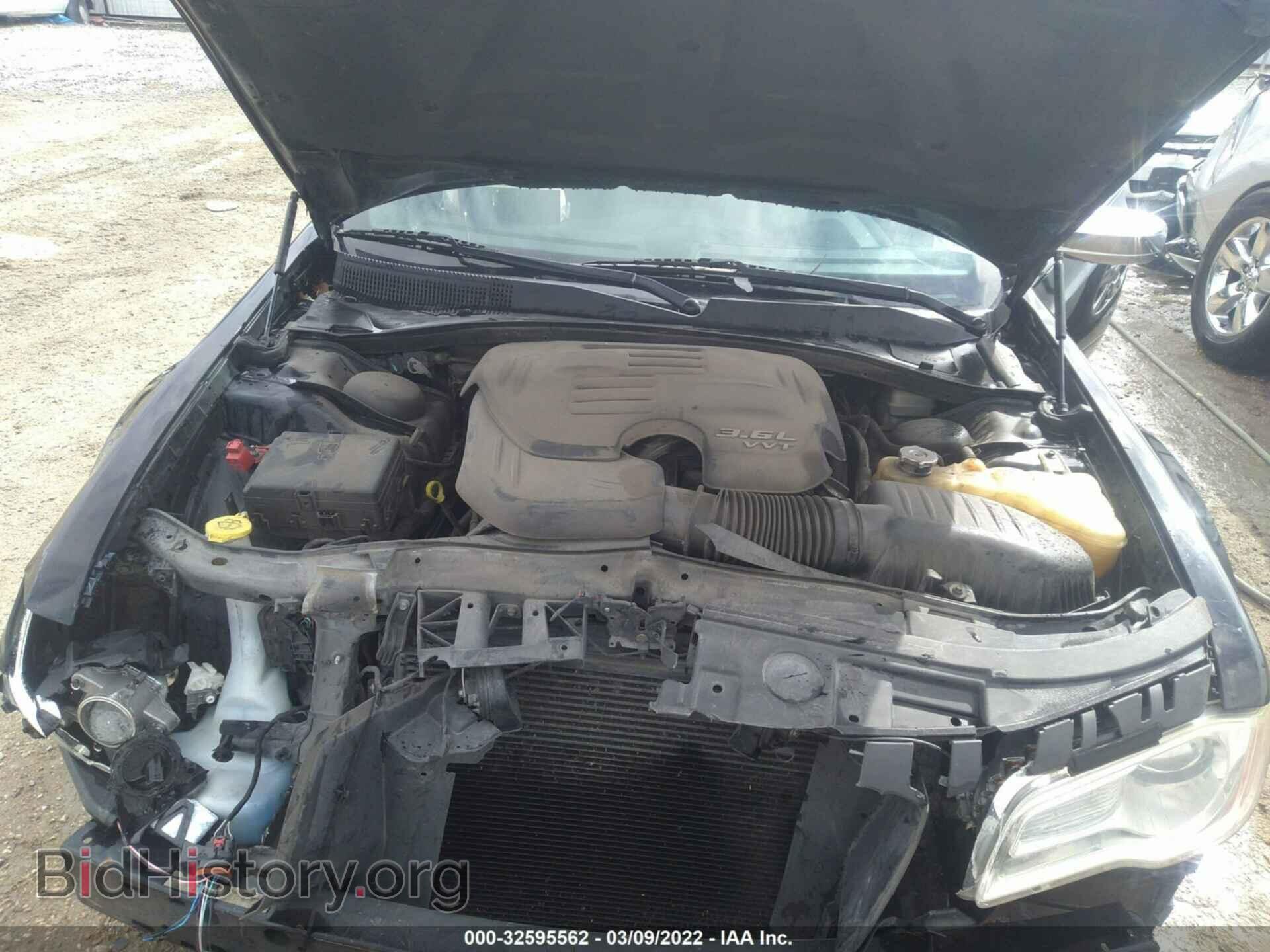 2012 CHRYSLER 300 - VIN: 2C3CCACG2CH243204 - Фото 10
