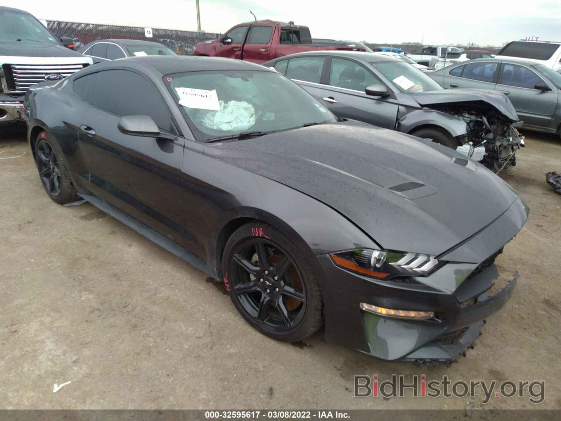 Photo 1FA6P8TH8L5151820 - FORD MUSTANG 2020