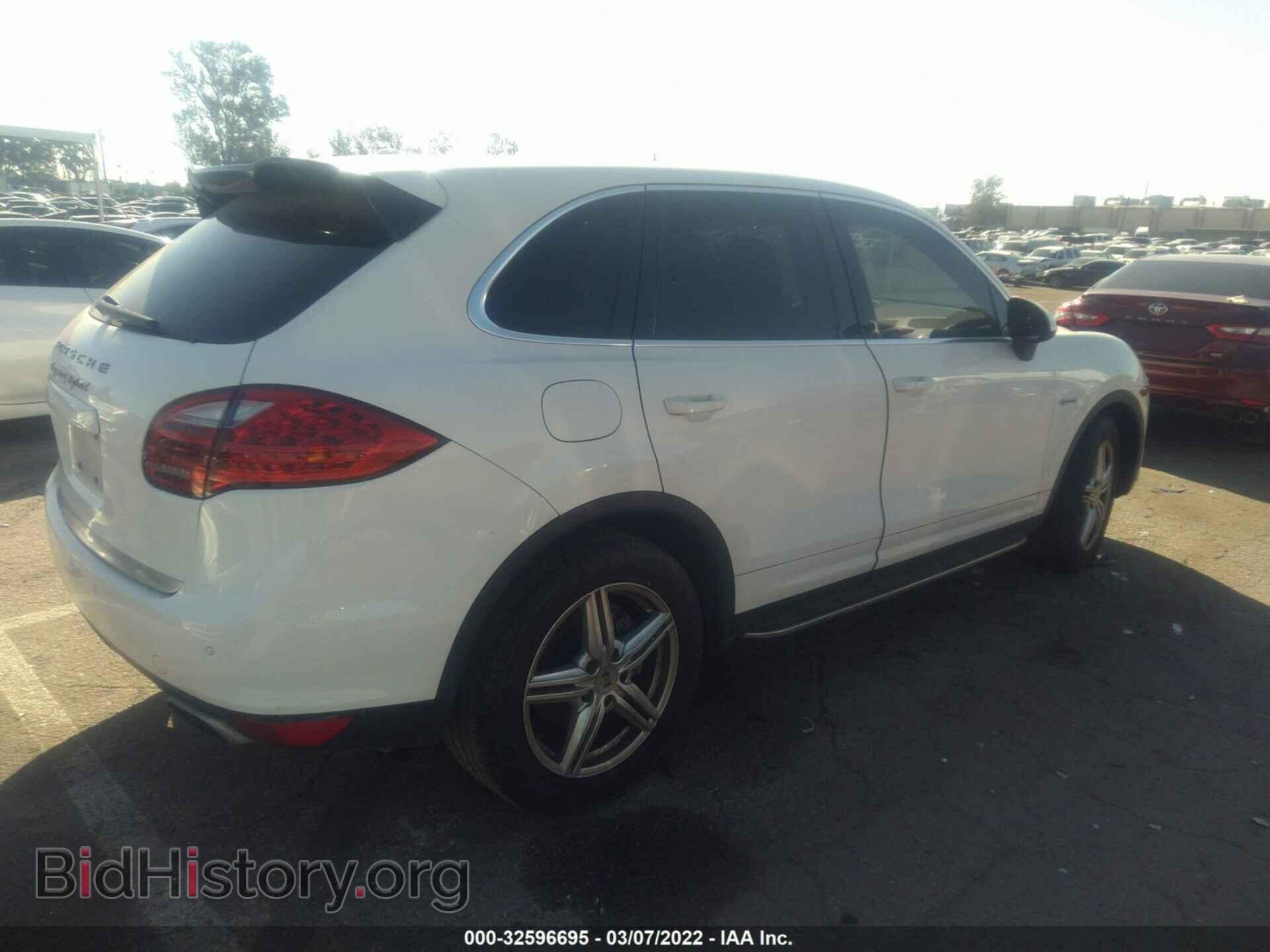2012 PORSCHE CAYENNE - VIN: WP1AE2A2XCLA90292 - Фото 4