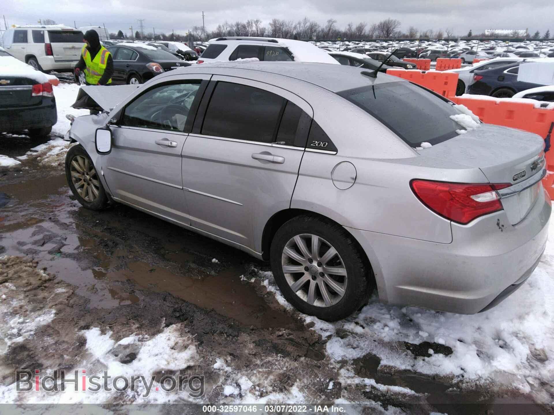 2012 CHRYSLER 200 - VIN: 1C3CCBBB8CN154885 - Фото 3