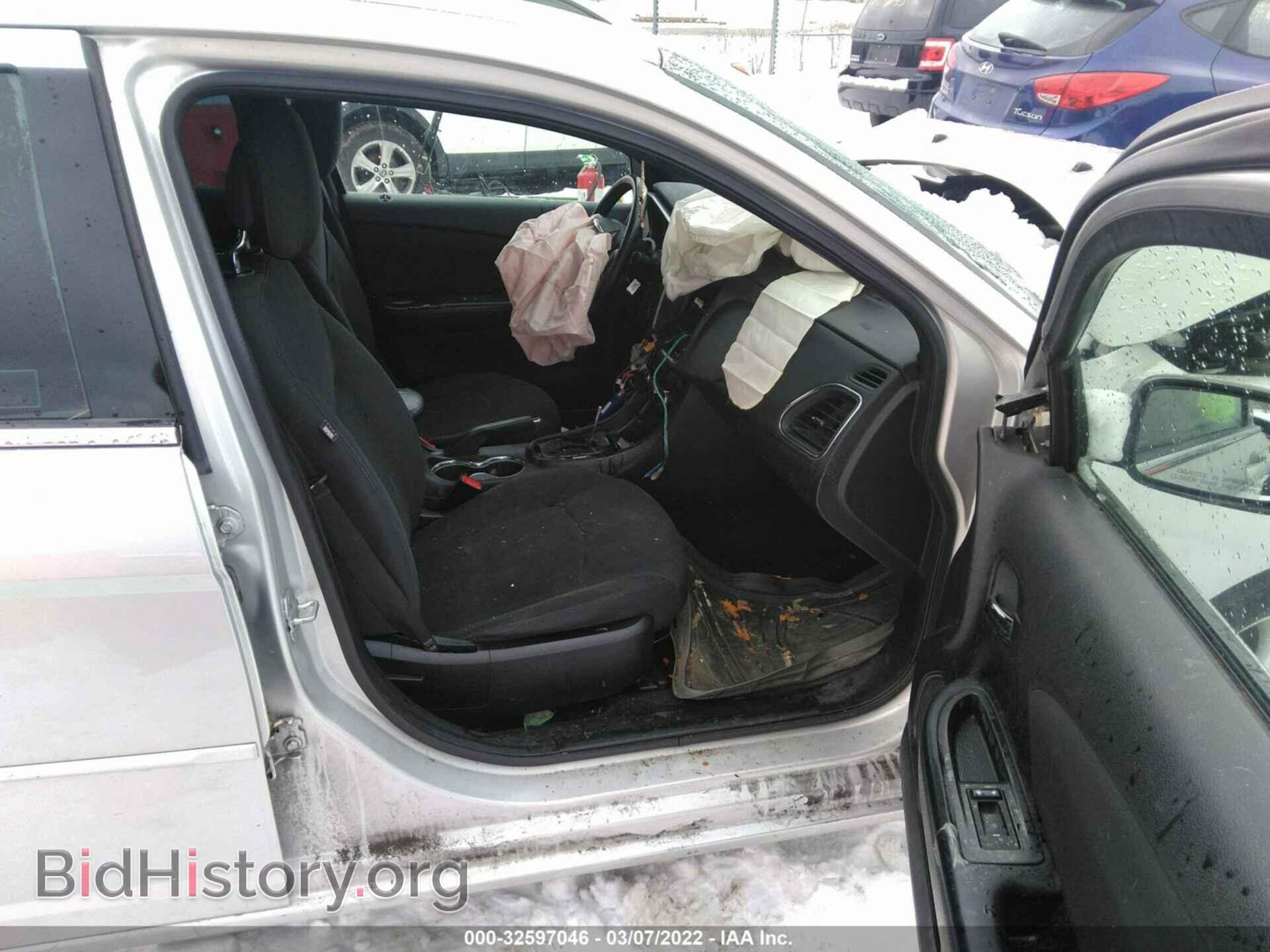2012 CHRYSLER 200 - VIN: 1C3CCBBB8CN154885 - Фото 5