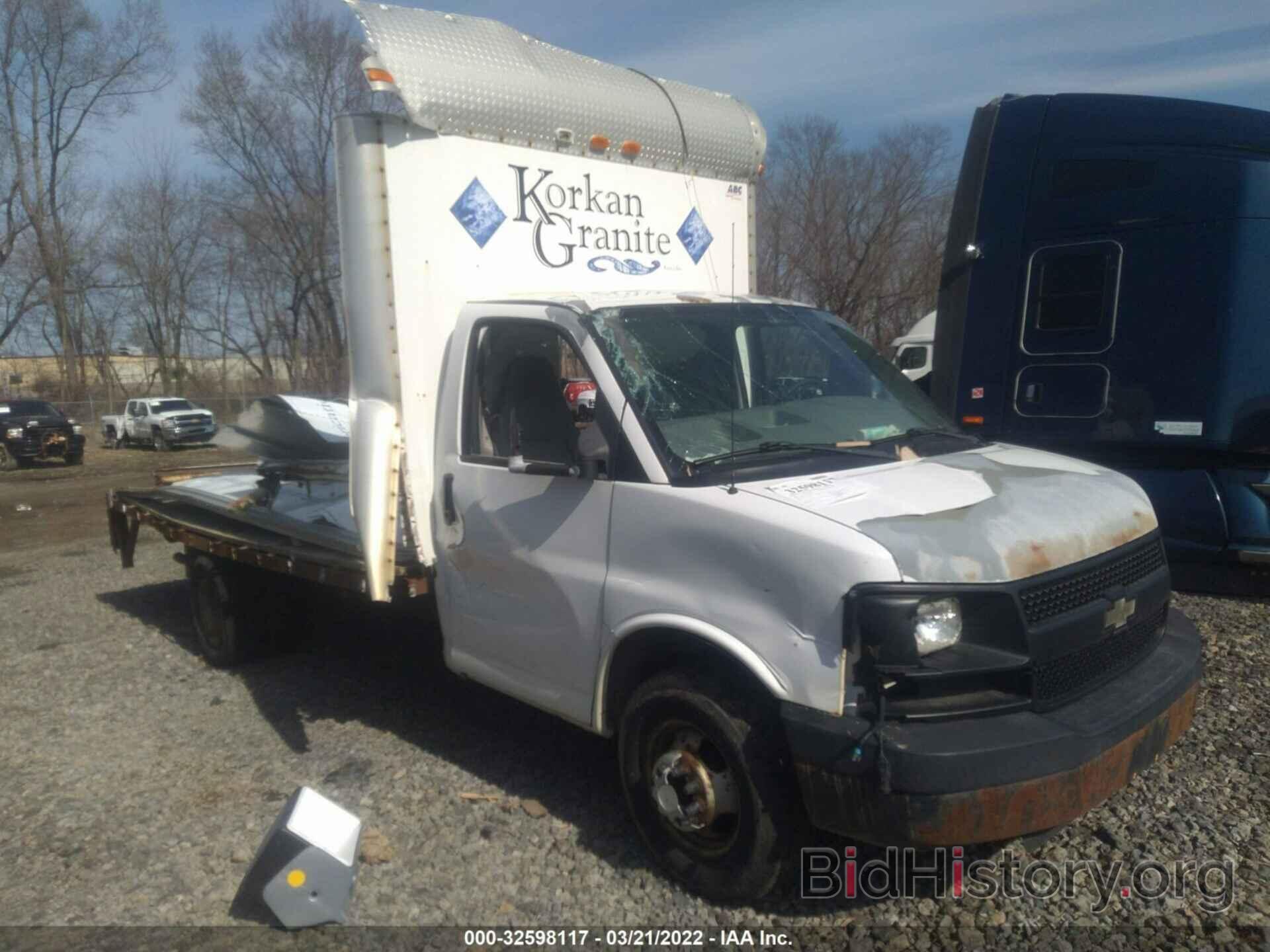 Photo 1GBJG31U061264006 - CHEVROLET EXPRESS COMMERCIAL 2006