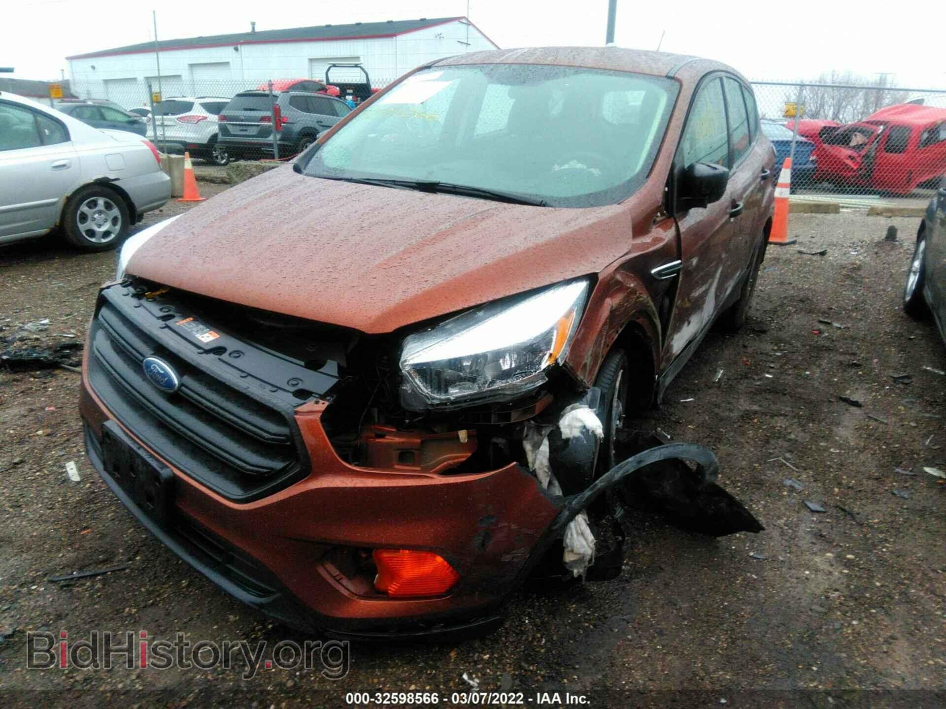 2017 FORD ESCAPE - VIN: 1FMCU0F7XHUB98558 - Фото 2