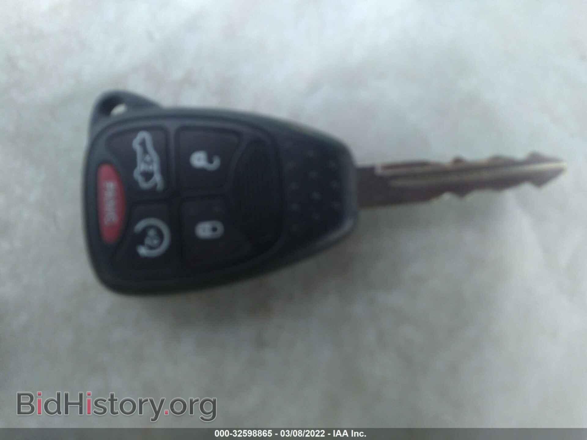 2012 CHRYSLER 200 - VIN: 1C3CCBCG5CN214745 - Фото 11