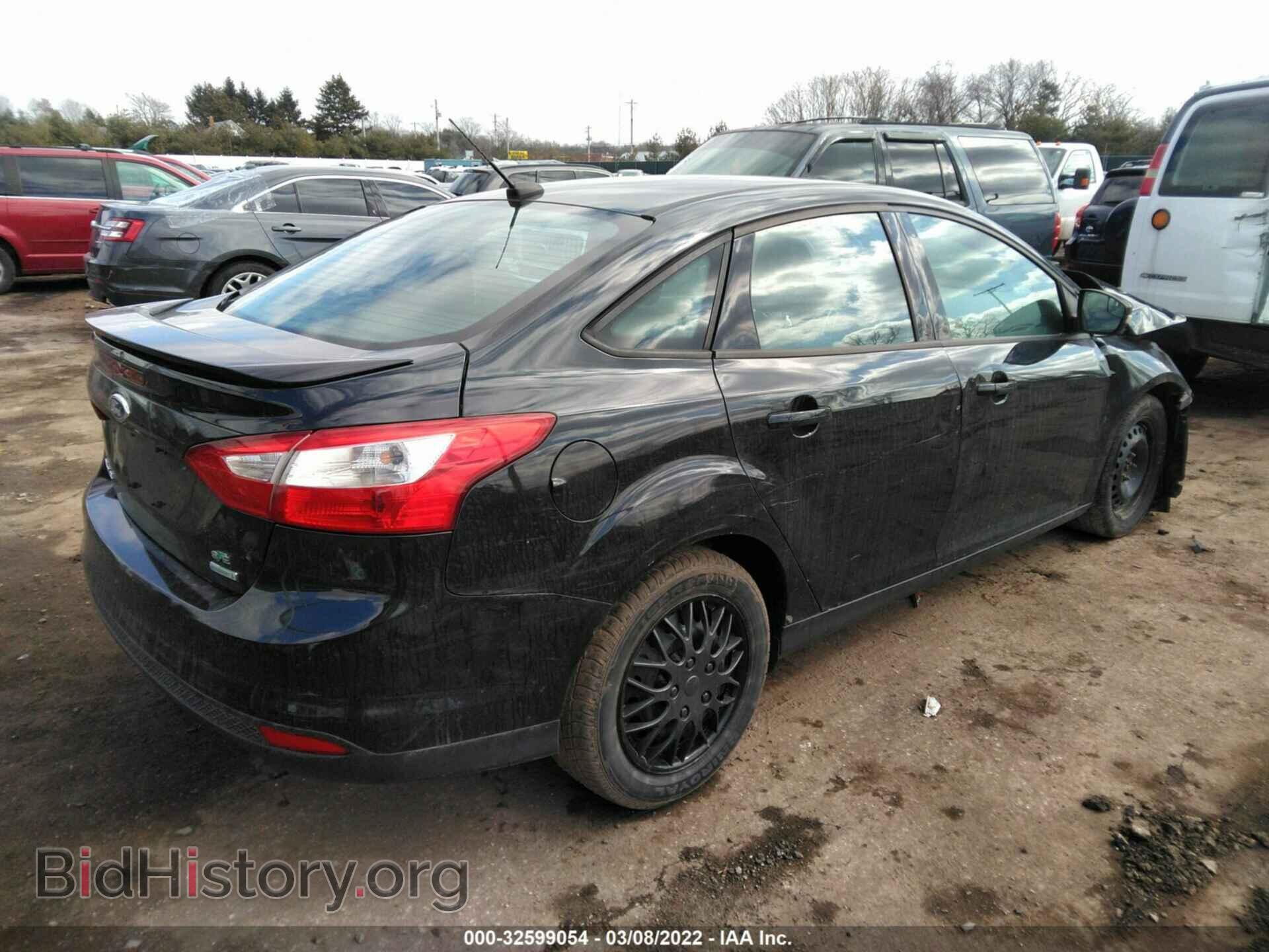 2013 FORD FOCUS - VIN: 1FADP3F23DL371204 - Photo 4