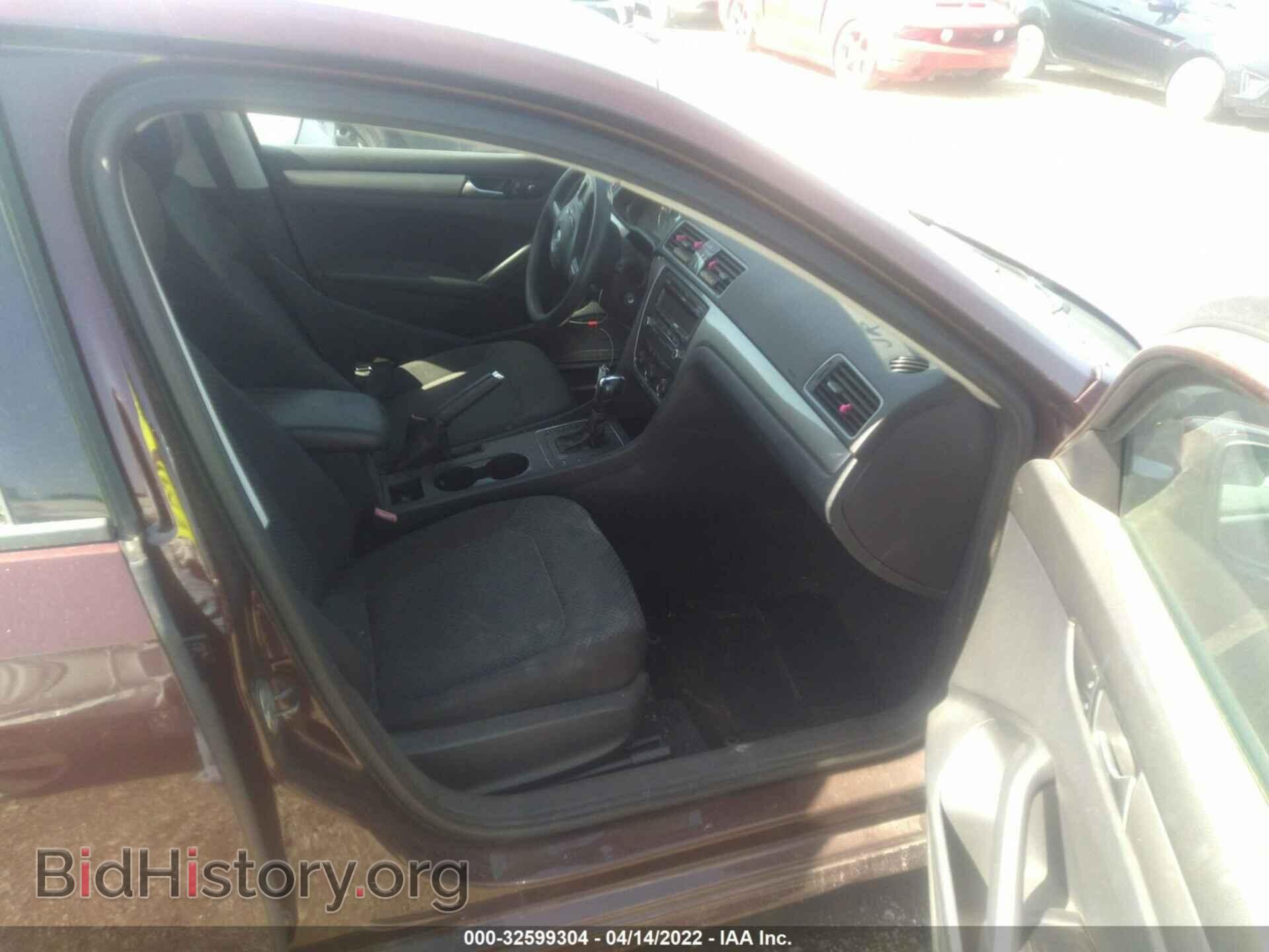 2013 VOLKSWAGEN PASSAT - VIN: 1VWAP7A30DC047855 - Фото 5
