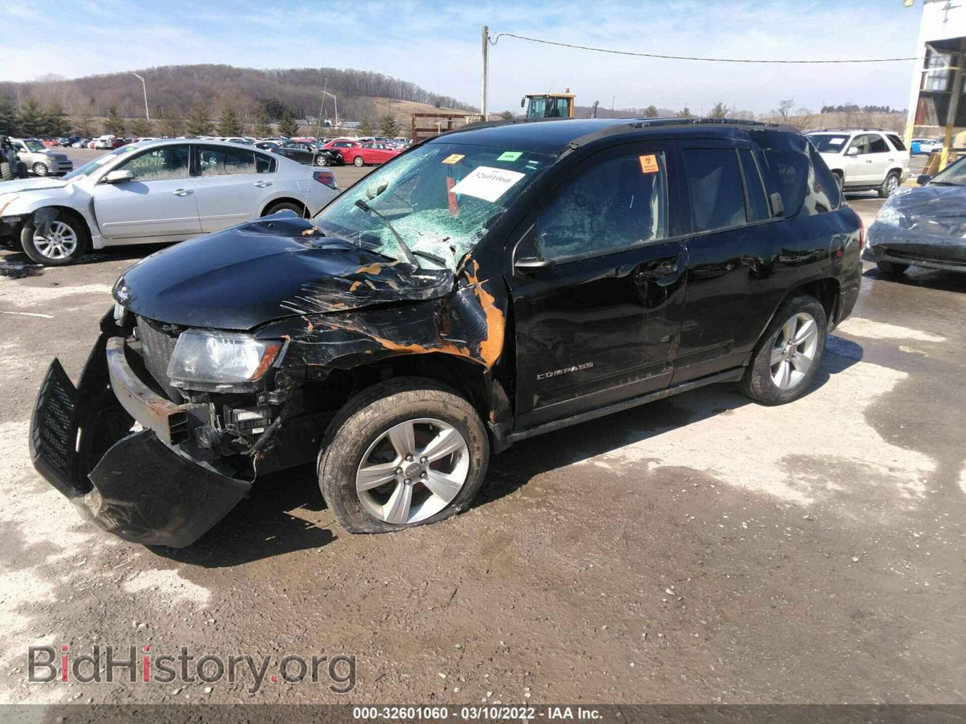 2014 JEEP COMPASS - VIN: 1C4NJDBB5ED879438 - Photo 2