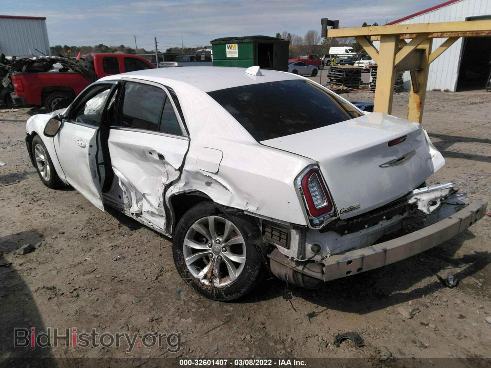 2016 CHRYSLER 300 - VIN: 2C3CCAAG0GH229682 - Фото 6