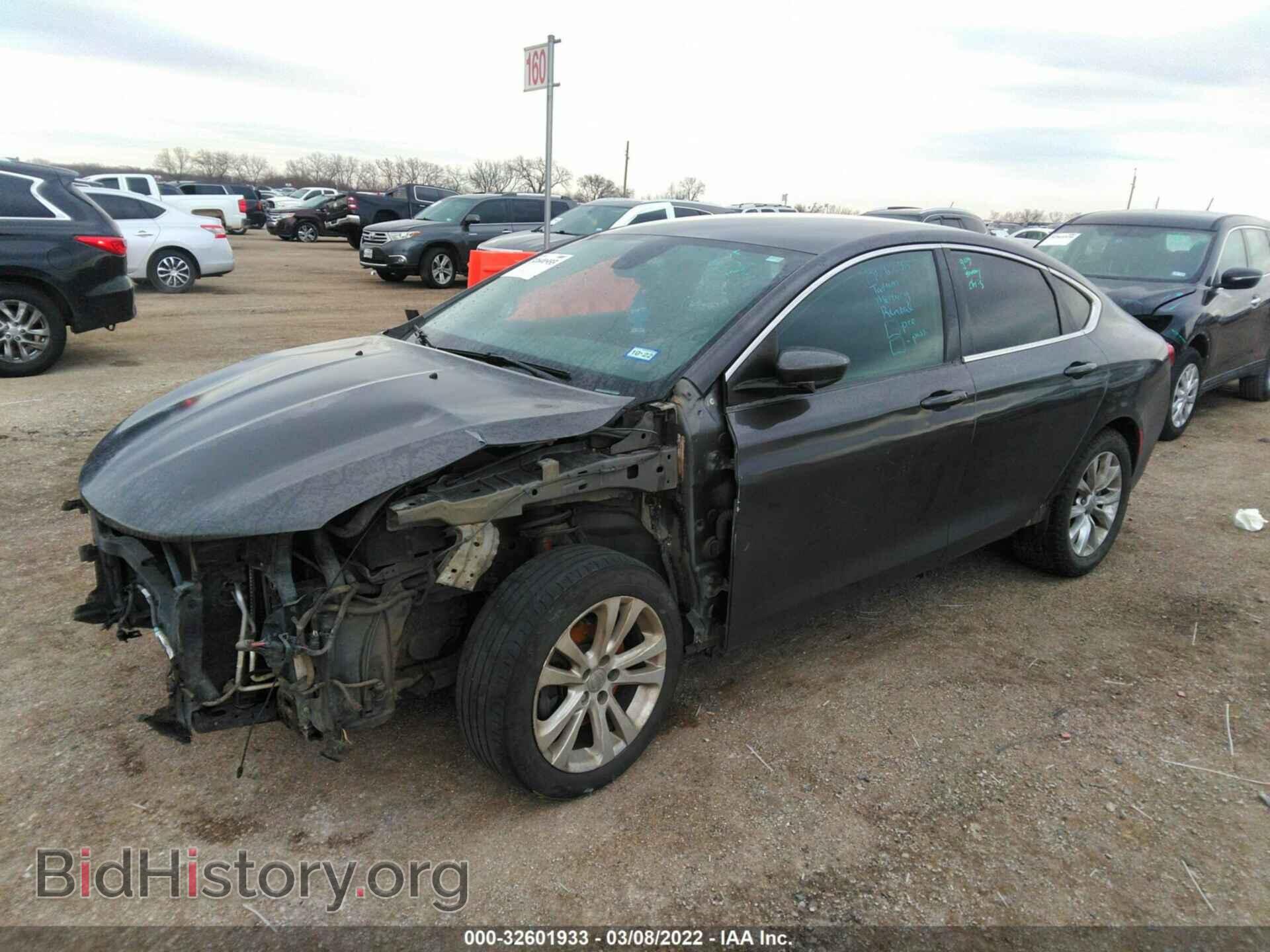 2015 CHRYSLER 200 - VIN: 1C3CCCAB2FN695331 - Фото 2
