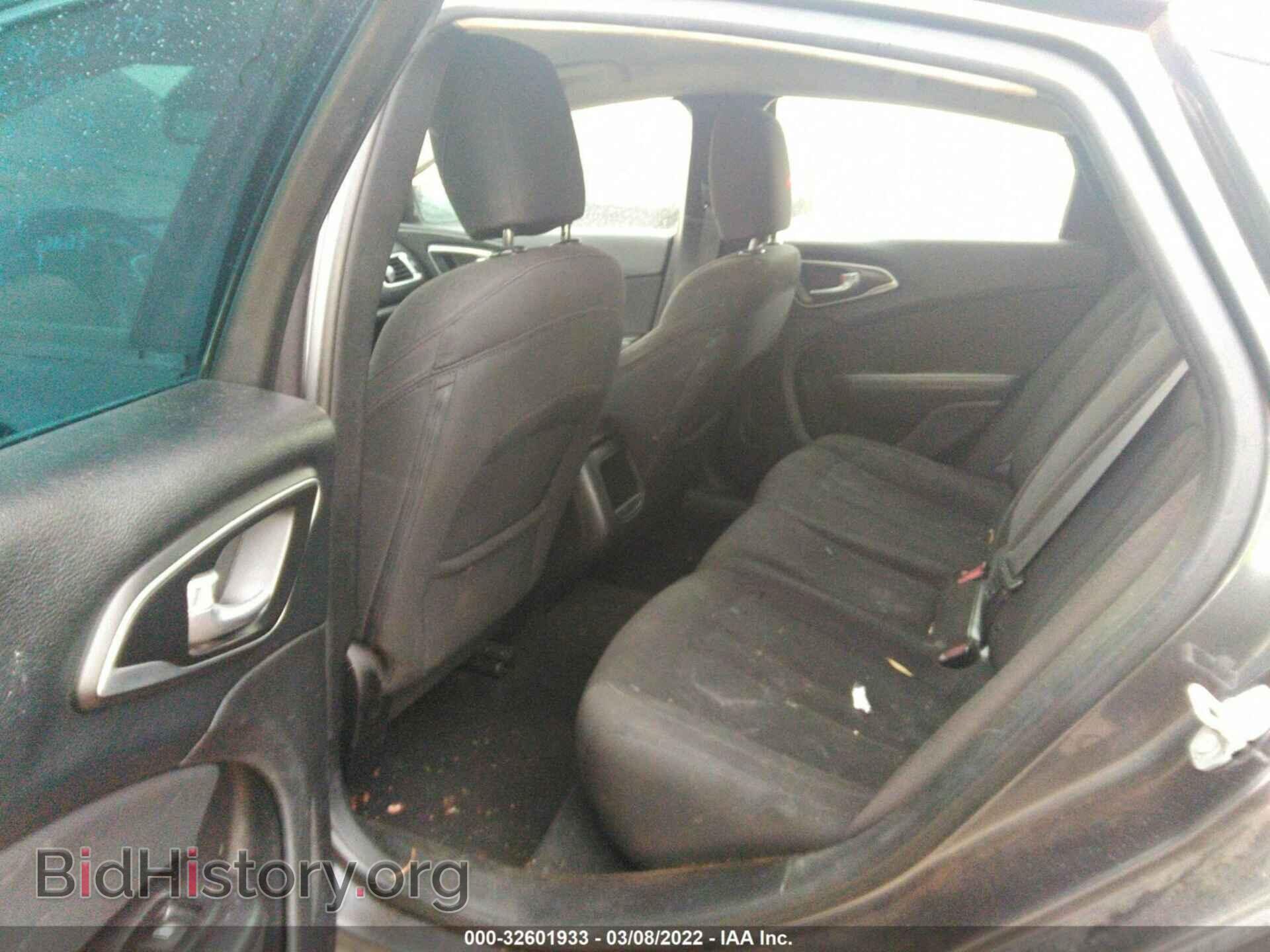 2015 CHRYSLER 200 - VIN: 1C3CCCAB2FN695331 - Фото 8
