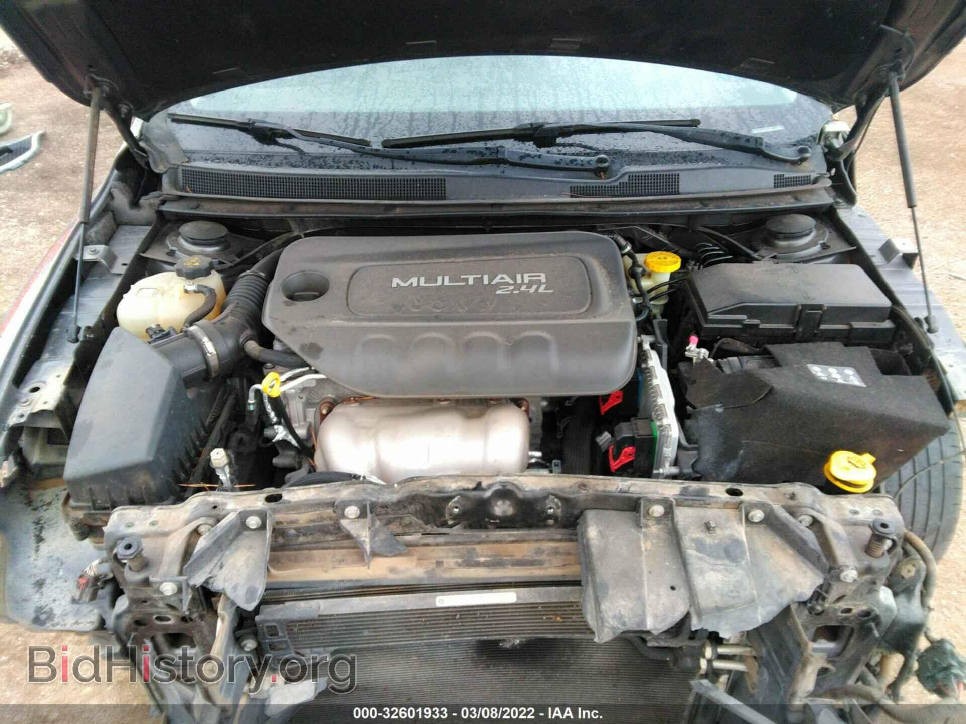2015 CHRYSLER 200 - VIN: 1C3CCCAB2FN695331 - Фото 10
