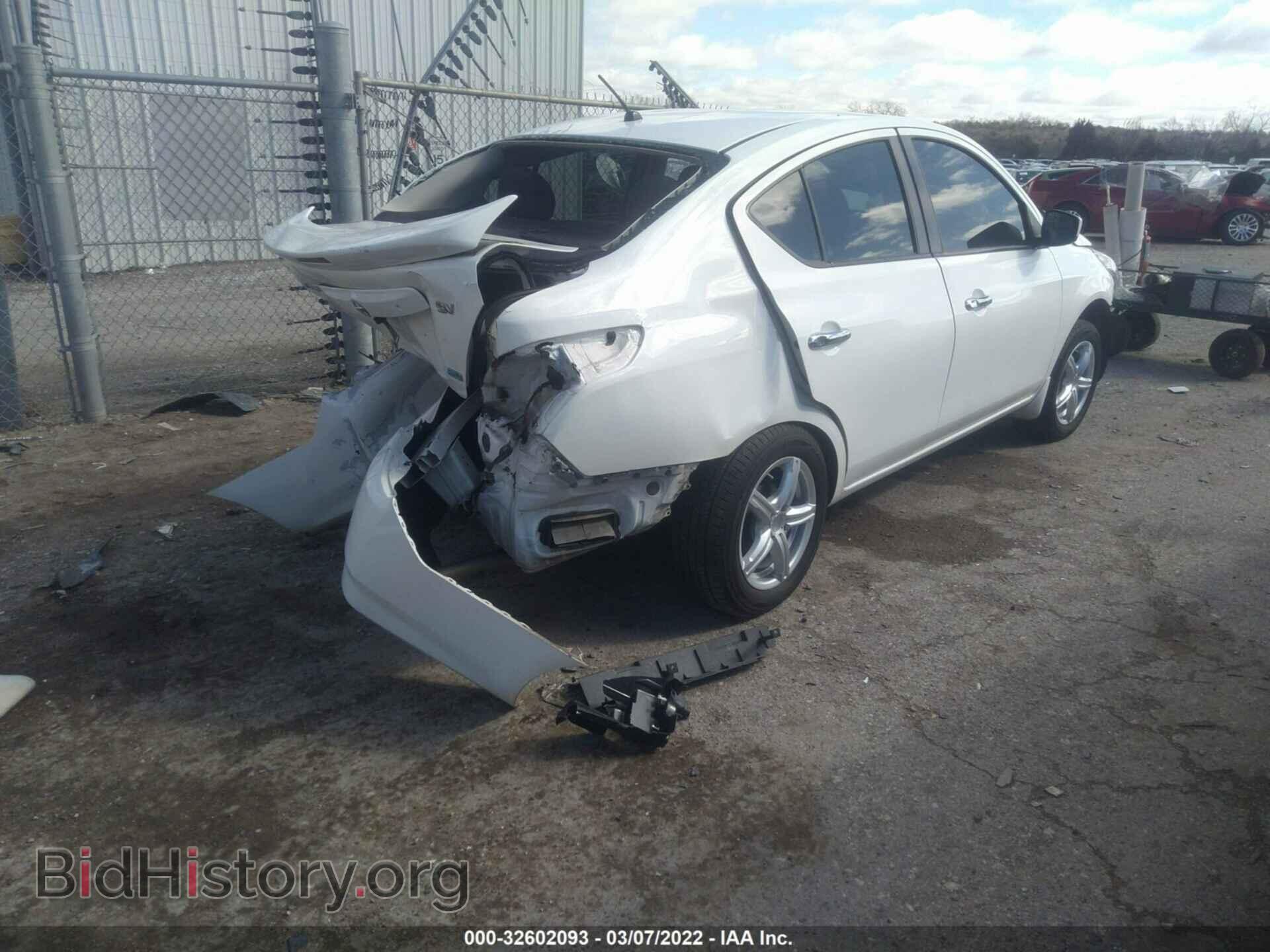 2016 NISSAN VERSA - VIN: 3N1CN7AP8GL847111 - Фото 4