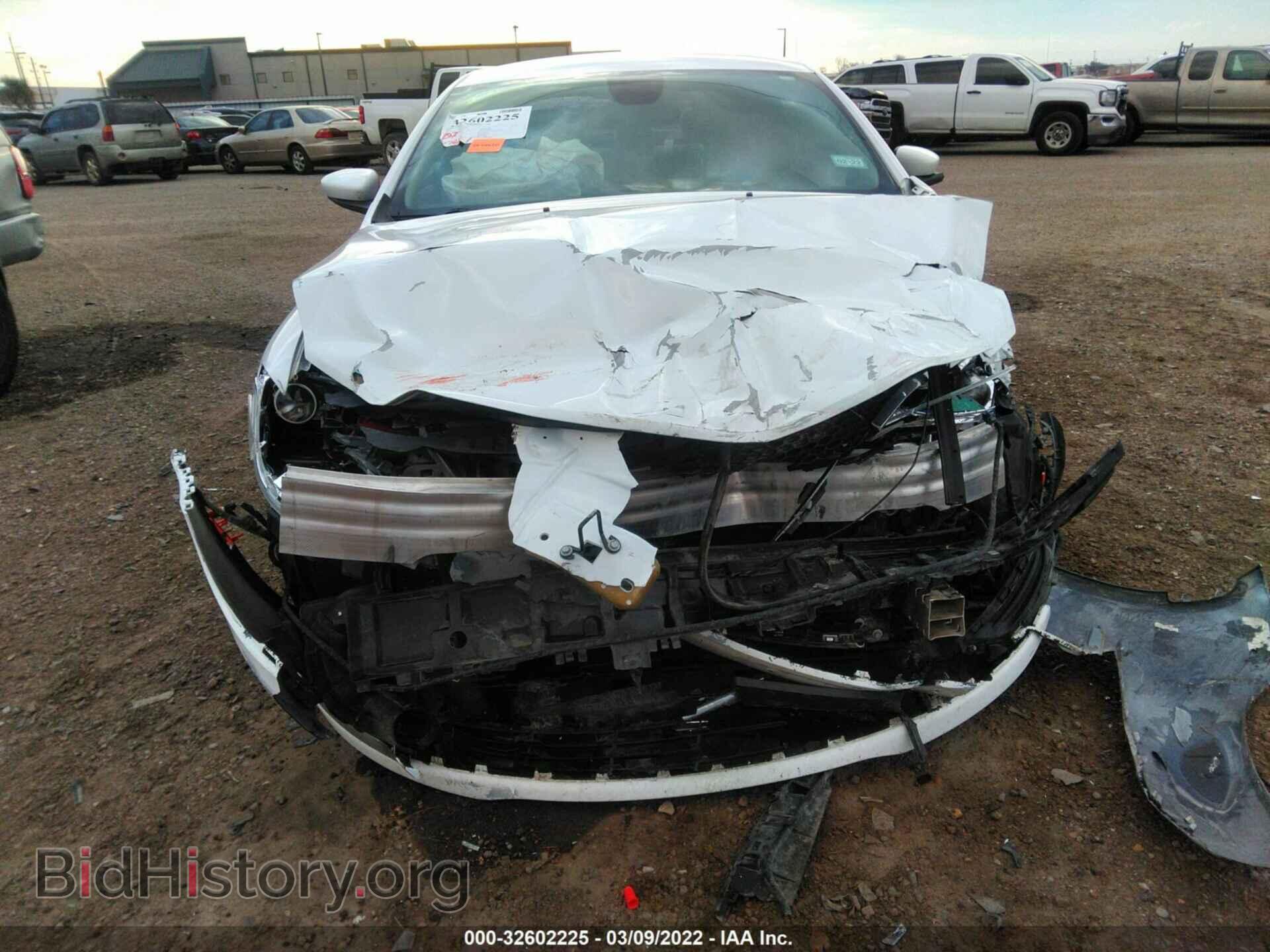 2015 CHRYSLER 200 - VIN: 1C3CCCAB0FN595731 - Фото 6
