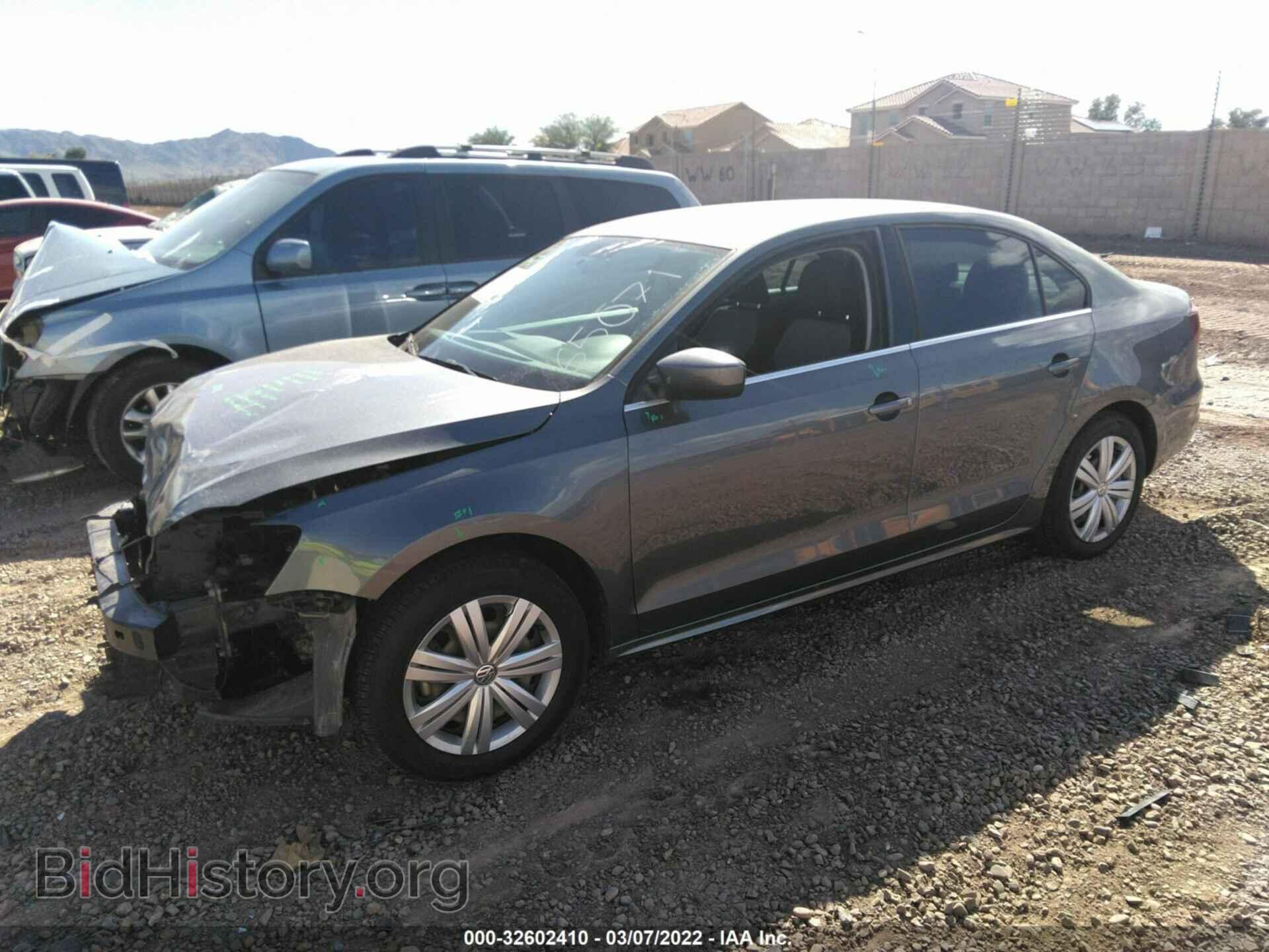 2017 VOLKSWAGEN JETTA - VIN: 3VW2B7AJ9HM404908 - Фото 2