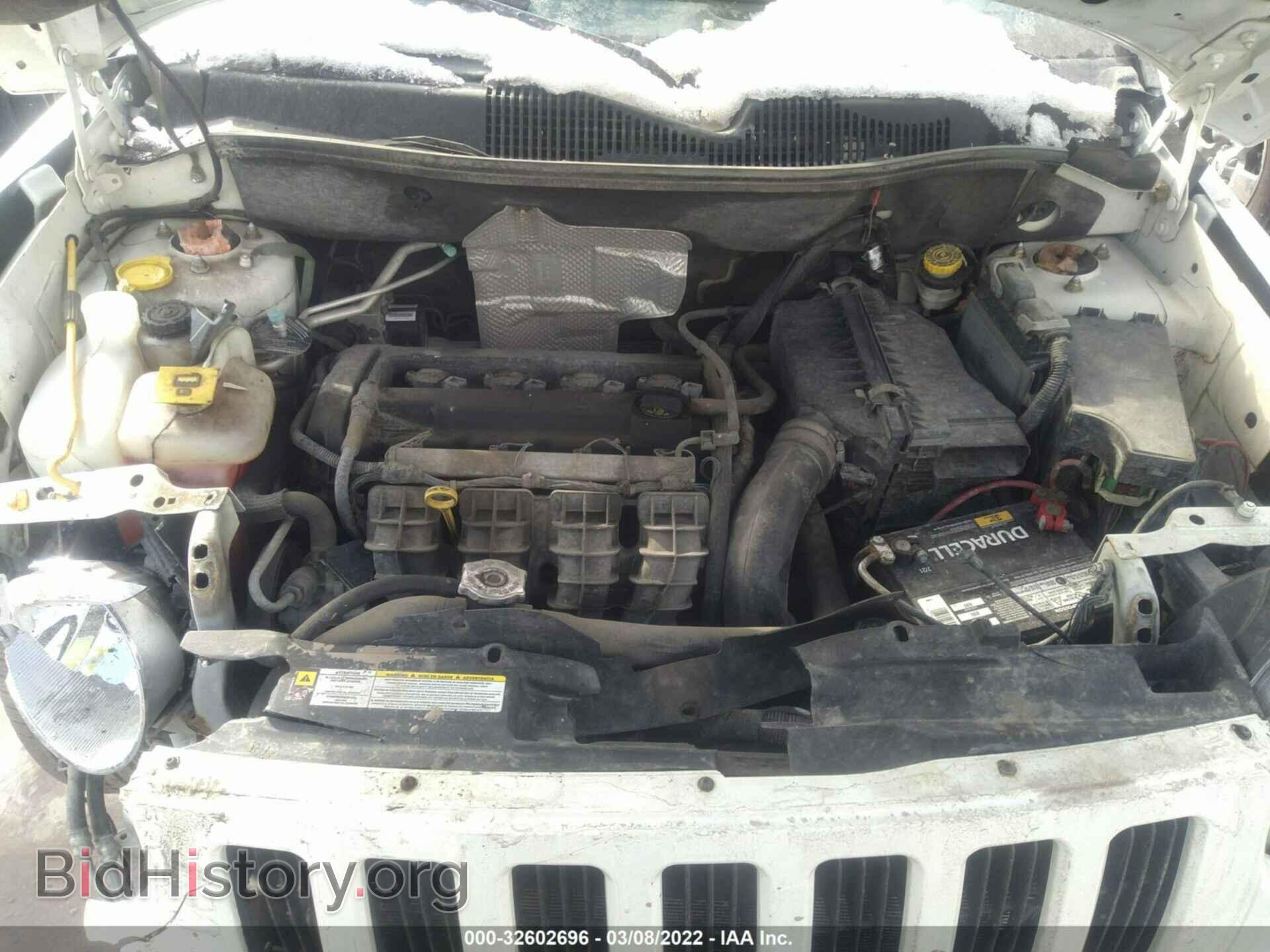 2010 JEEP COMPASS - VIN: 1J4NT4FA0AD556060 - Фото 10