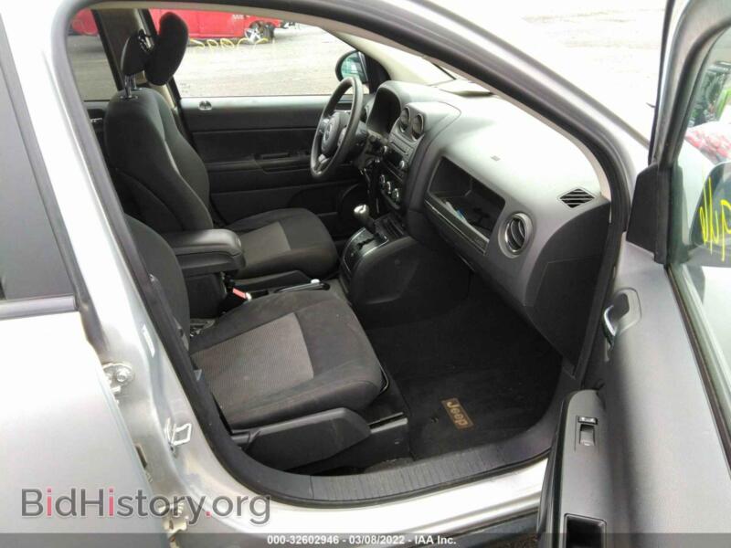 2012 Jeep COMPASS (VIN 1C4NJDBB6CD563785) — фото 5 из 11
