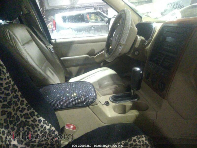 2006 Ford EXPLORER (VIN 1FMEU74E06UA59815) — photo 5 of 11