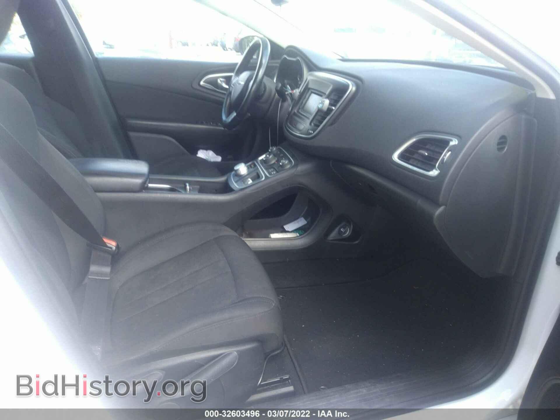 2016 CHRYSLER 200 - VIN: 1C3CCCAB3GN164513 - Фото 5