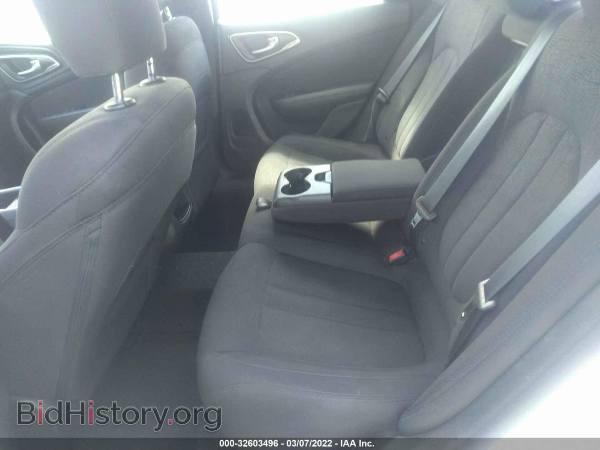2016 CHRYSLER 200 - VIN: 1C3CCCAB3GN164513 - Фото 8