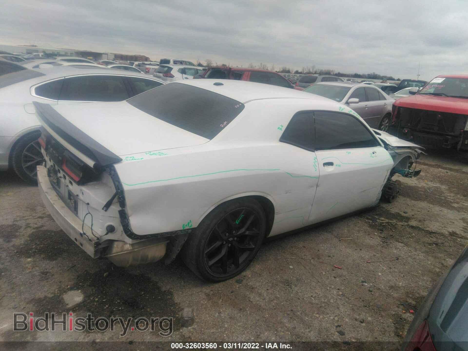 2019 DODGE CHALLENGER - VIN: 2C3CDZAG3KH719649 - Фото 4