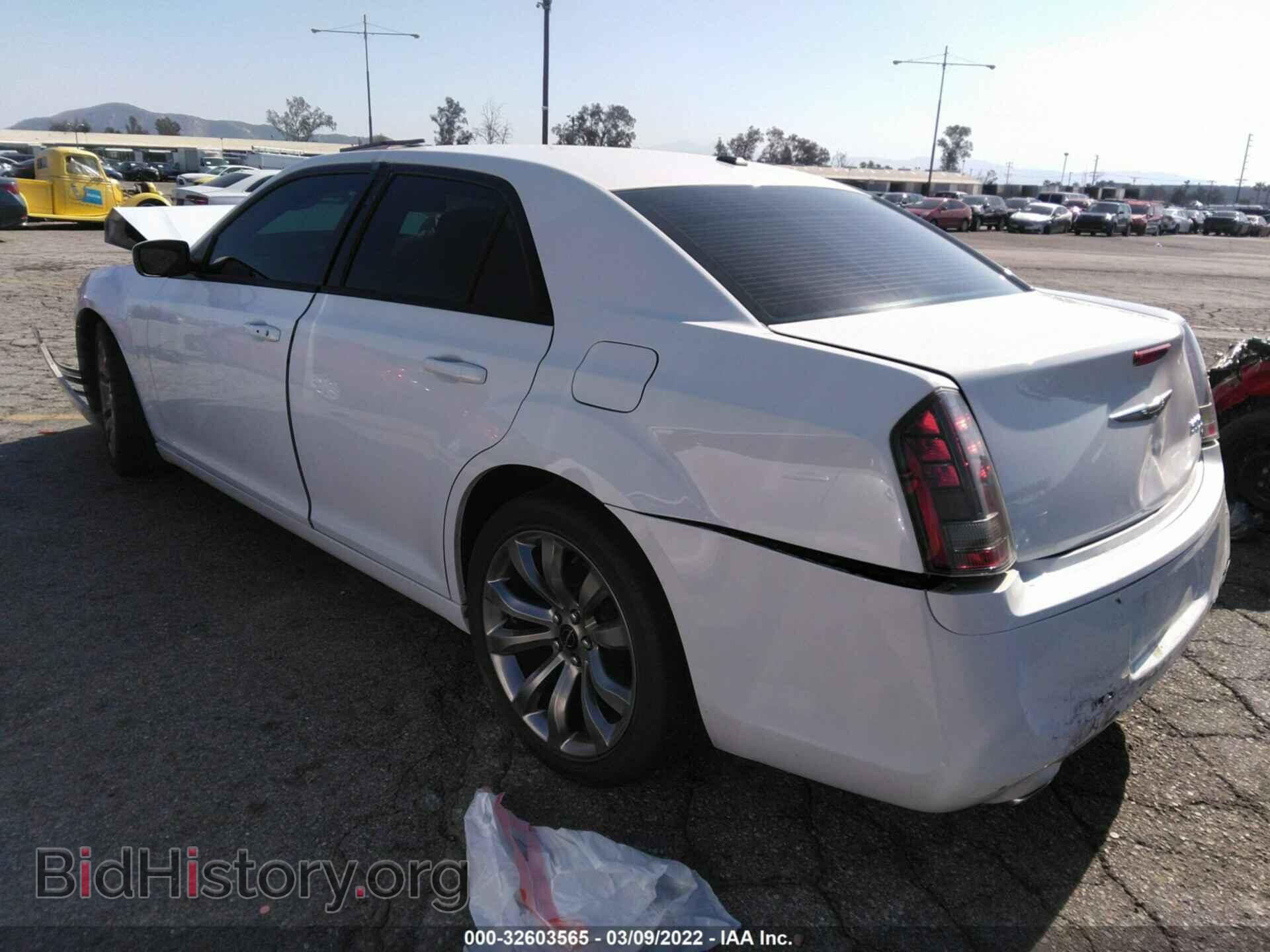 2014 CHRYSLER 300 - VIN: 2C3CCABG5EH287282 - Фото 3