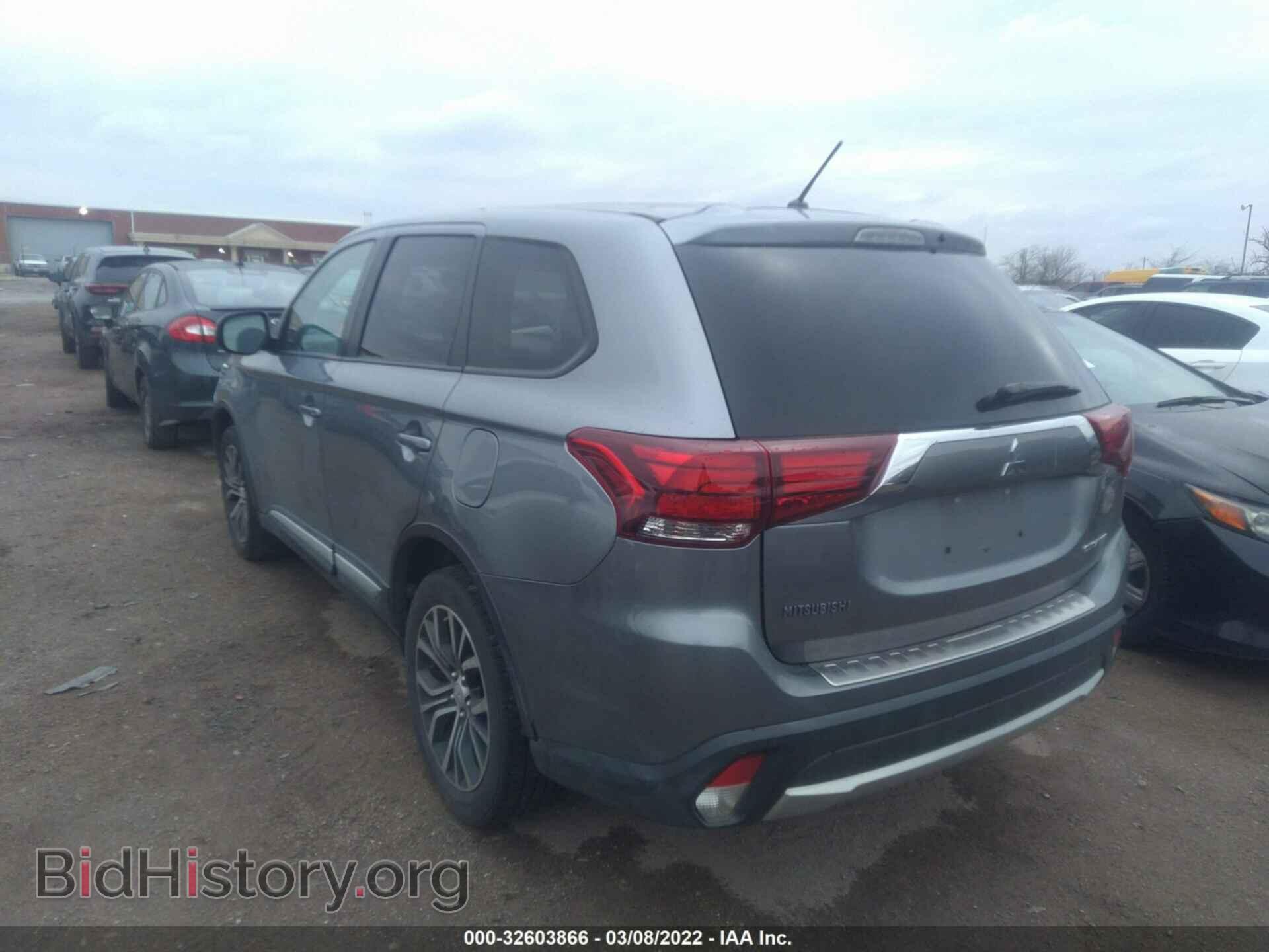 2016 MITSUBISHI OUTLANDER - VIN: JA4AD2A30GZ009178 - Фото 3
