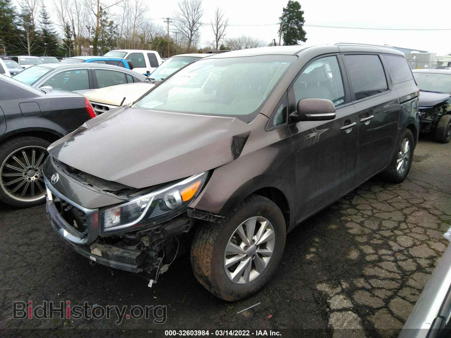 2016 KIA SEDONA - VIN: KNDMB5C19G6166151 - Фото 2