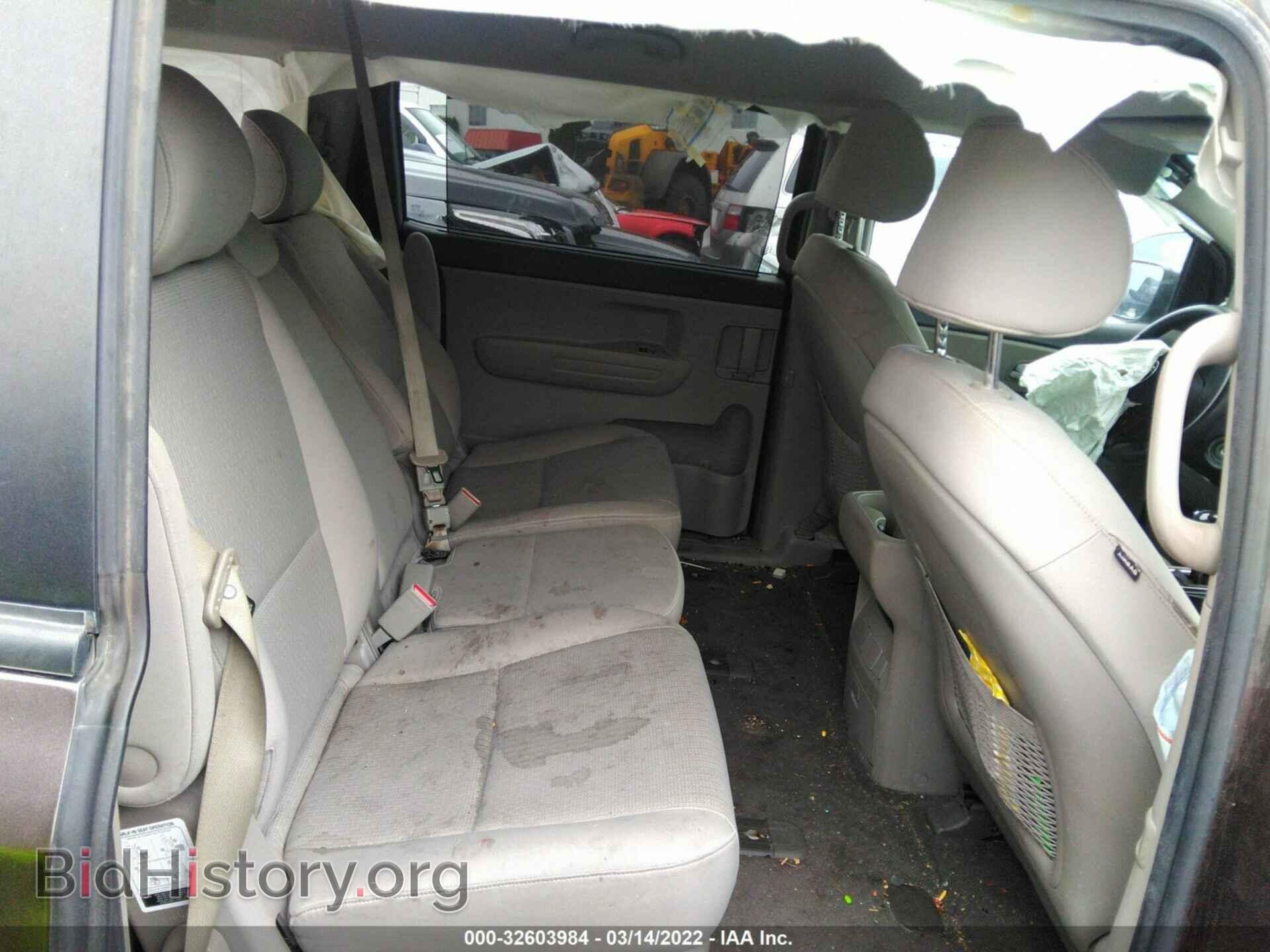2016 KIA SEDONA - VIN: KNDMB5C19G6166151 - Фото 8