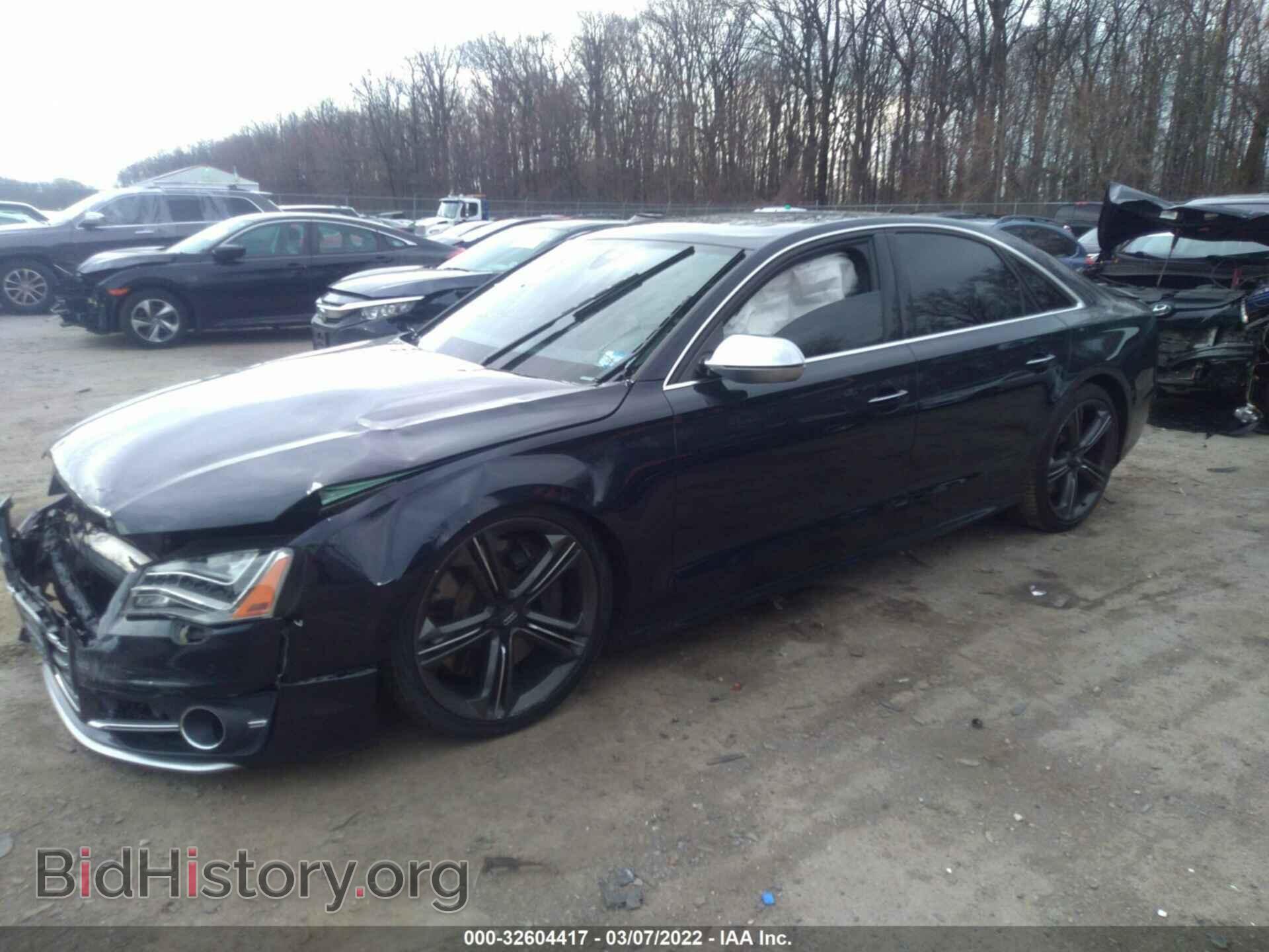 2013 AUDI S8 - VIN: WAUD2AFD3DN017330 - Photo 2