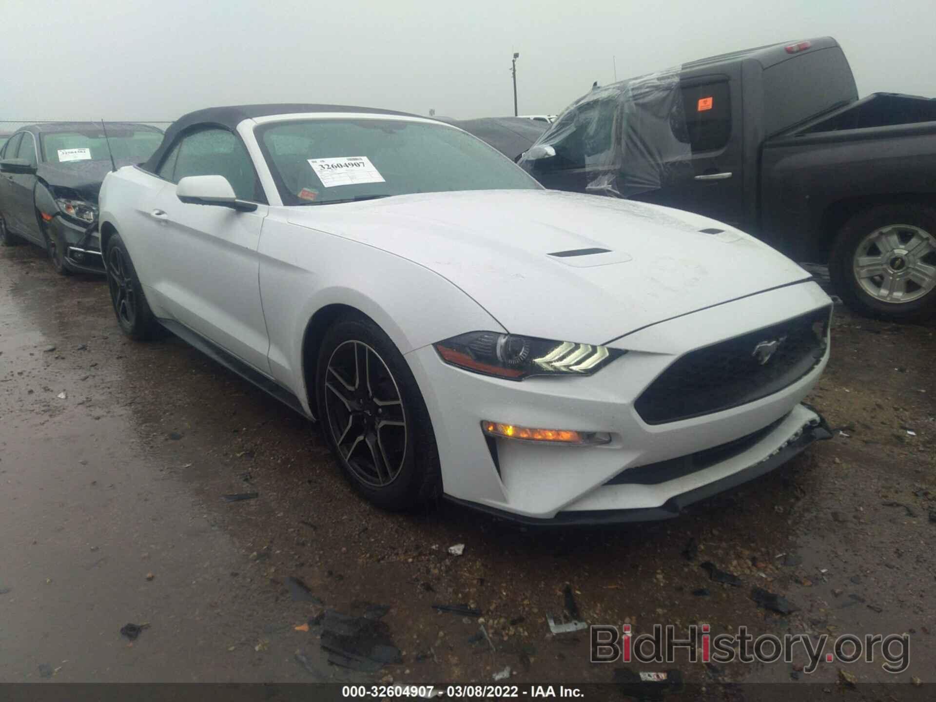Photo 1FATP8UH1J5167033 - FORD MUSTANG 2018