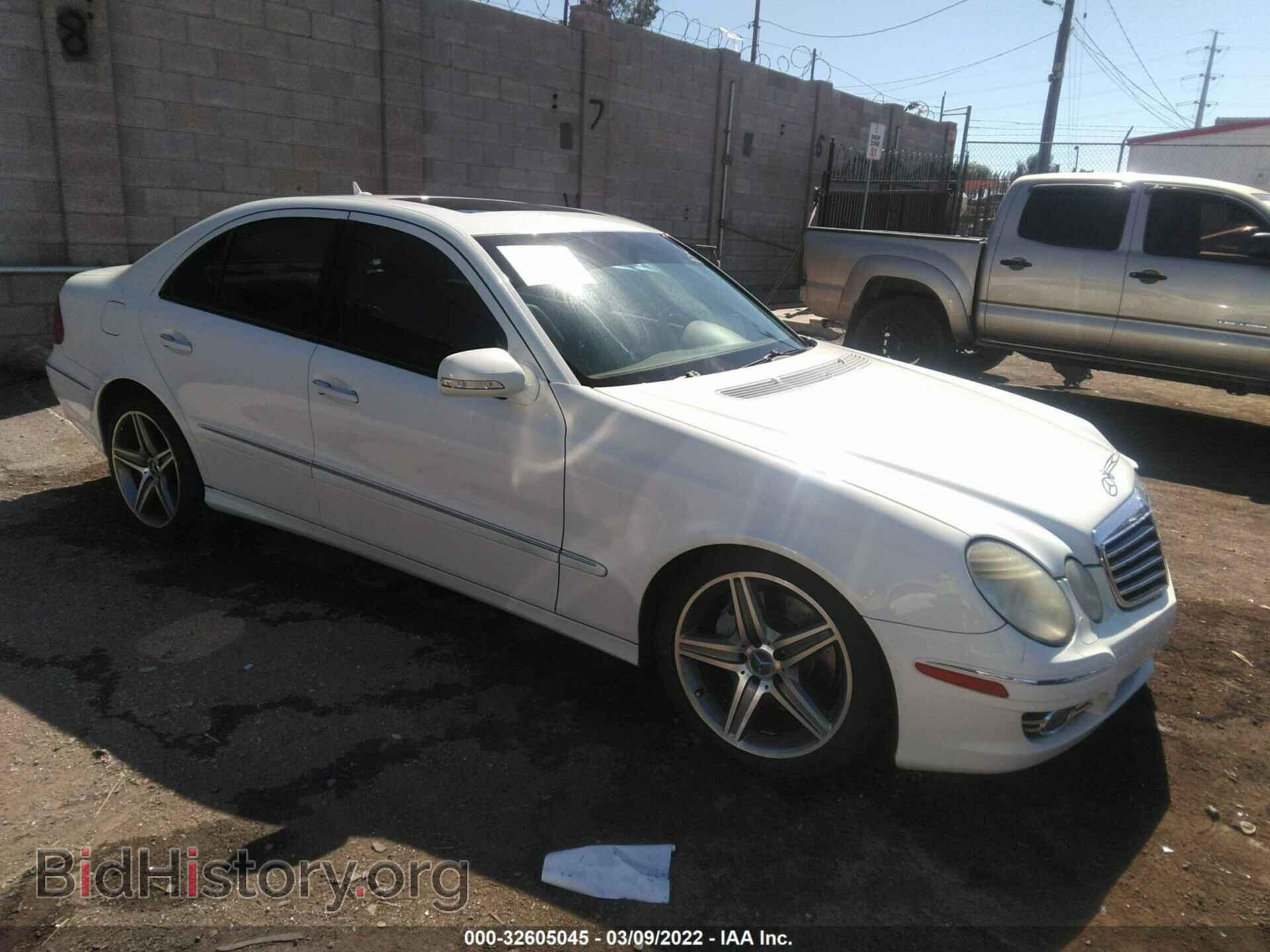 Photo WDBUF56X77B027808 - MERCEDES-BENZ E-CLASS 2007