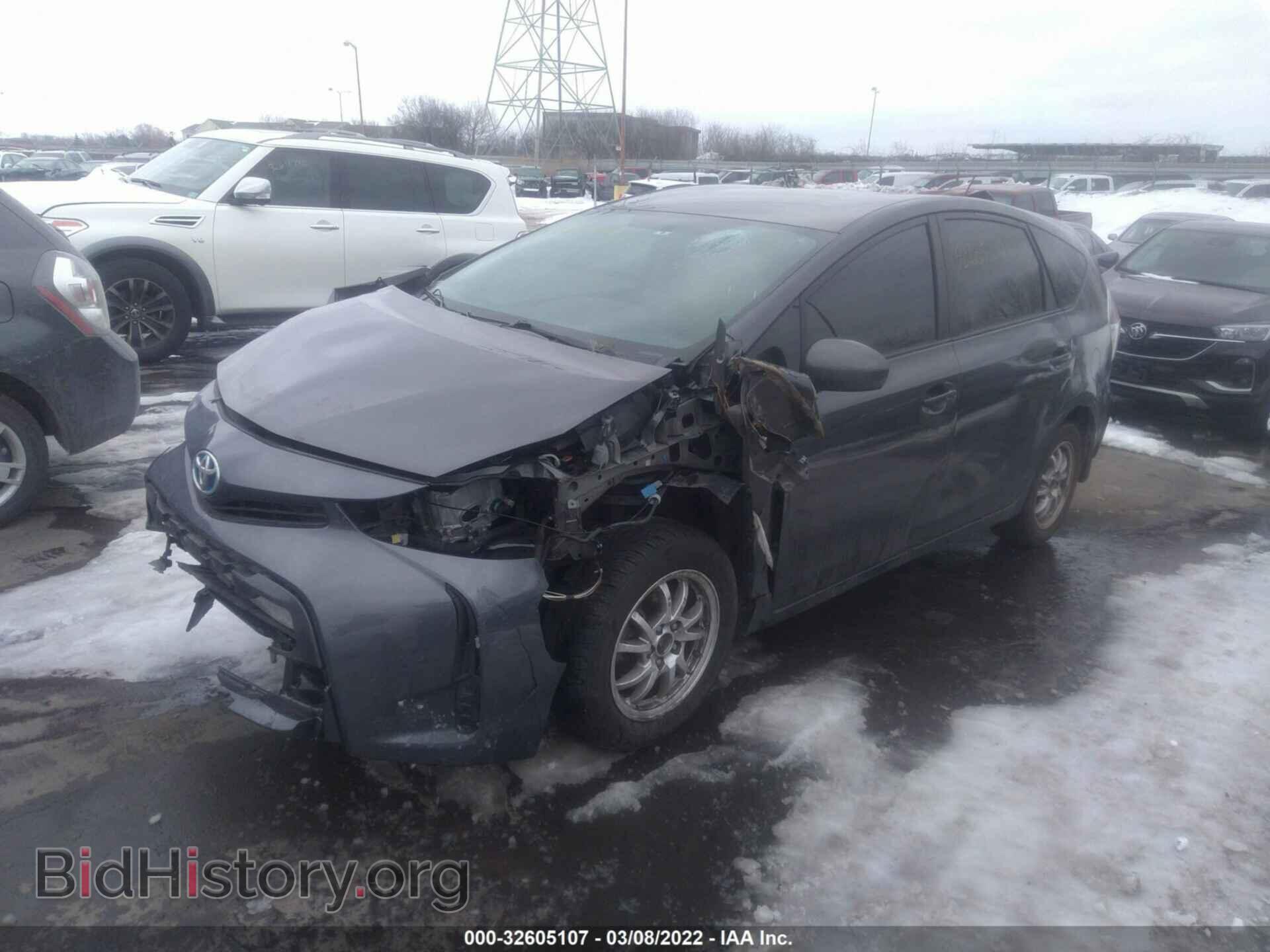 2015 TOYOTA PRIUS V - VIN: JTDZN3EU8FJ035975 - Фото 2