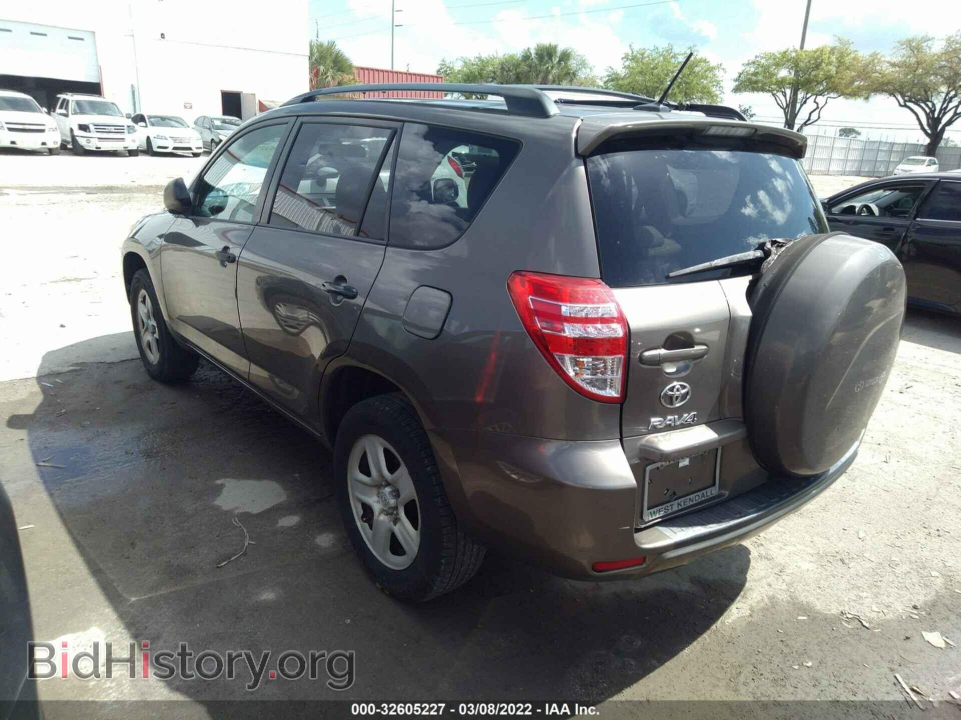 2011 TOYOTA RAV4 - VIN: 2T3ZF4DV4BW075527 - Фото 3