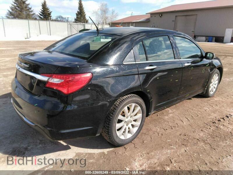 2013 Chrysler 200 (VIN 1C3CCBCG3DN724139) — фото 4 из 11