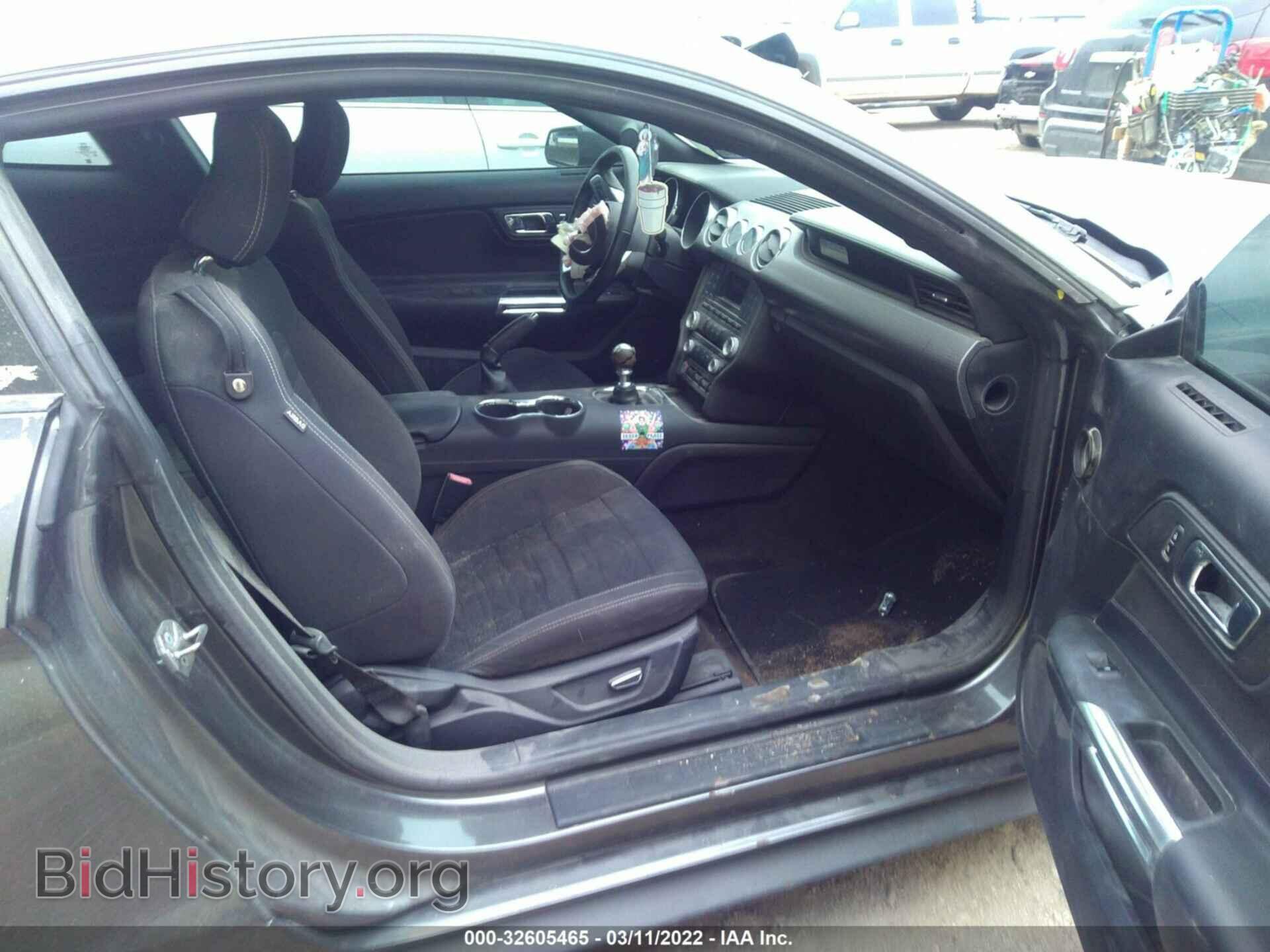 2016 FORD MUSTANG - VIN: 1FA6P8THXG5211392 - Фото 5