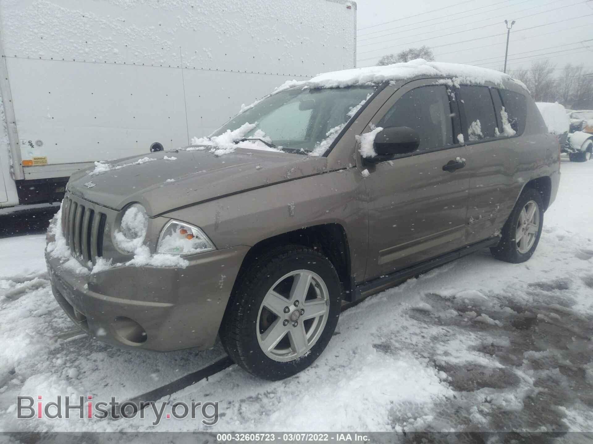 2008 JEEP COMPASS - VIN: 1J8FF47W58D683904 - Фото 2