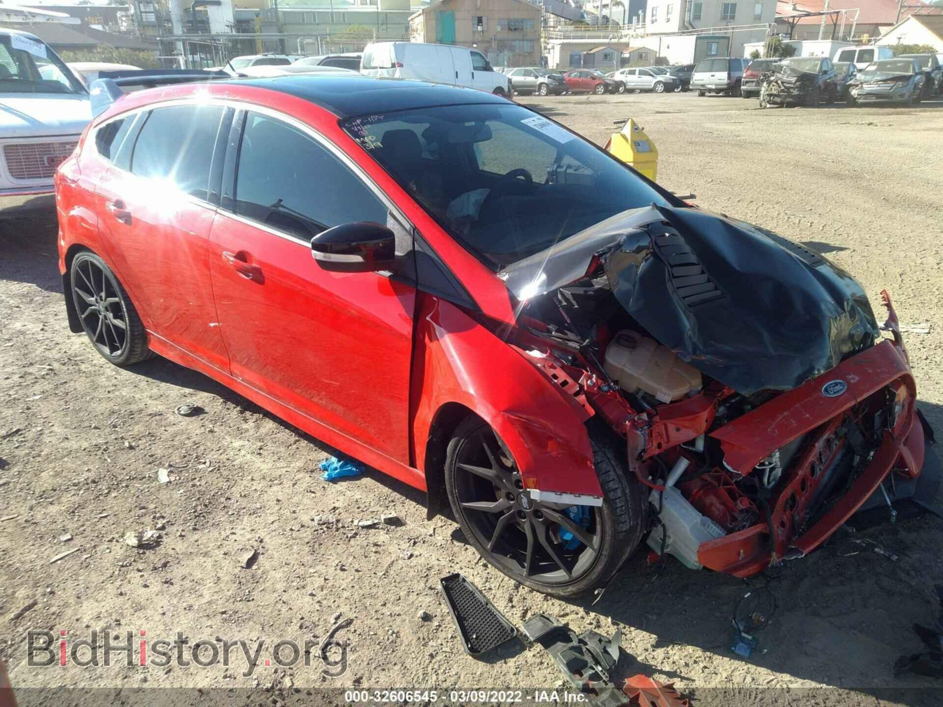 Фотография WF0DP3TH9J4127742 - FORD FOCUS 2018