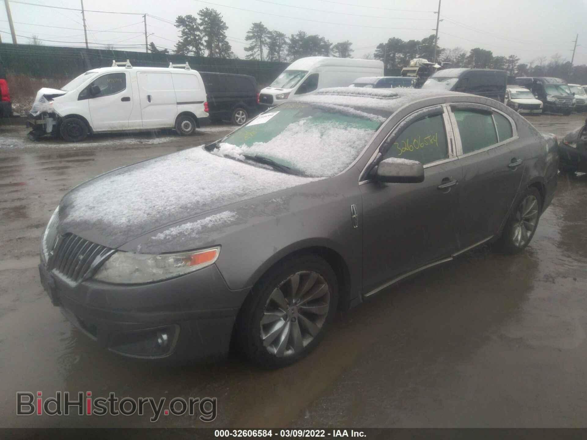 2012 LINCOLN MKS - VIN: 1LNHL9FT0CG800983 - Photo 2