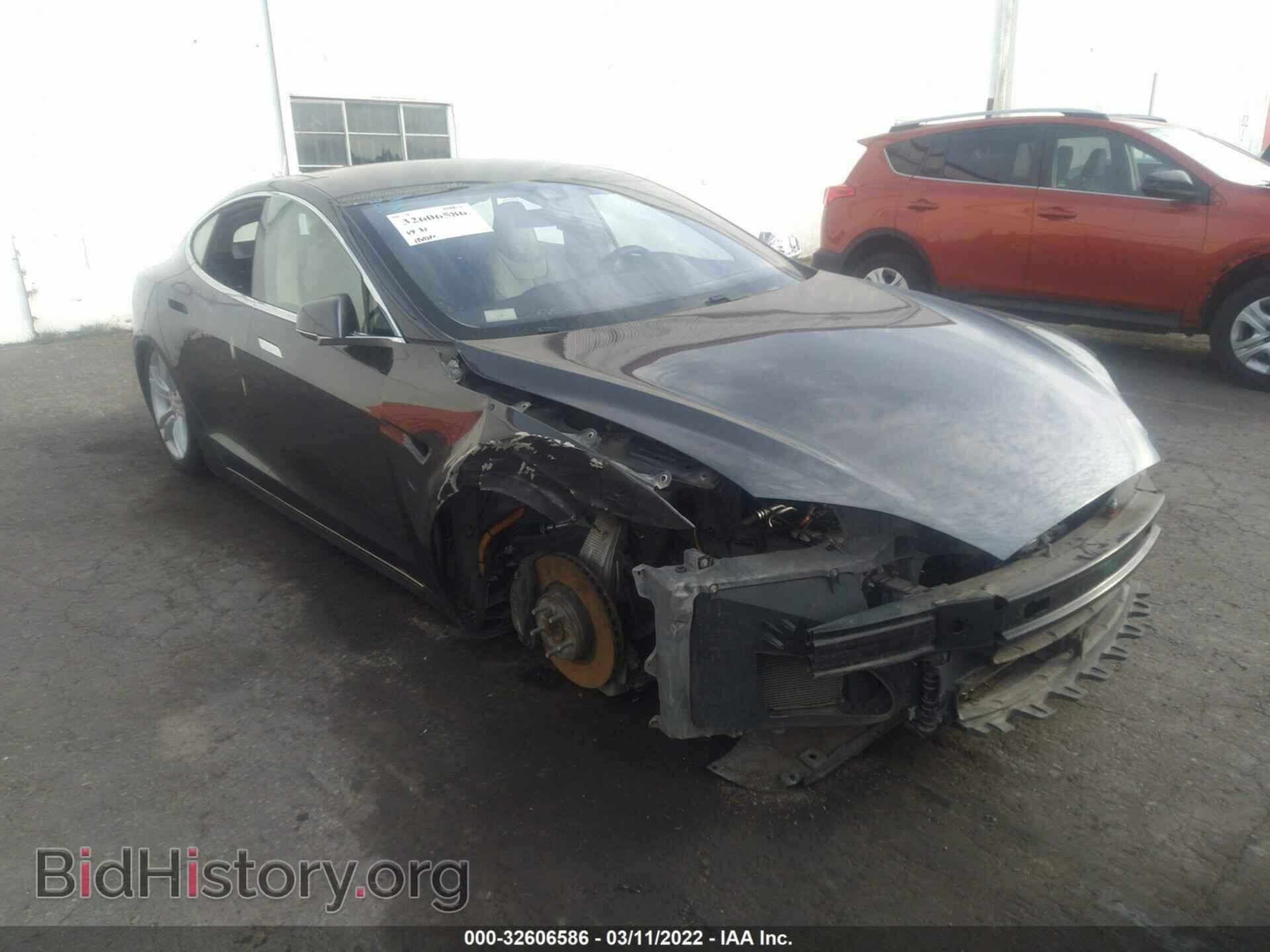 Фотография 5YJSA1H16EFP56336 - TESLA MODEL S 2014