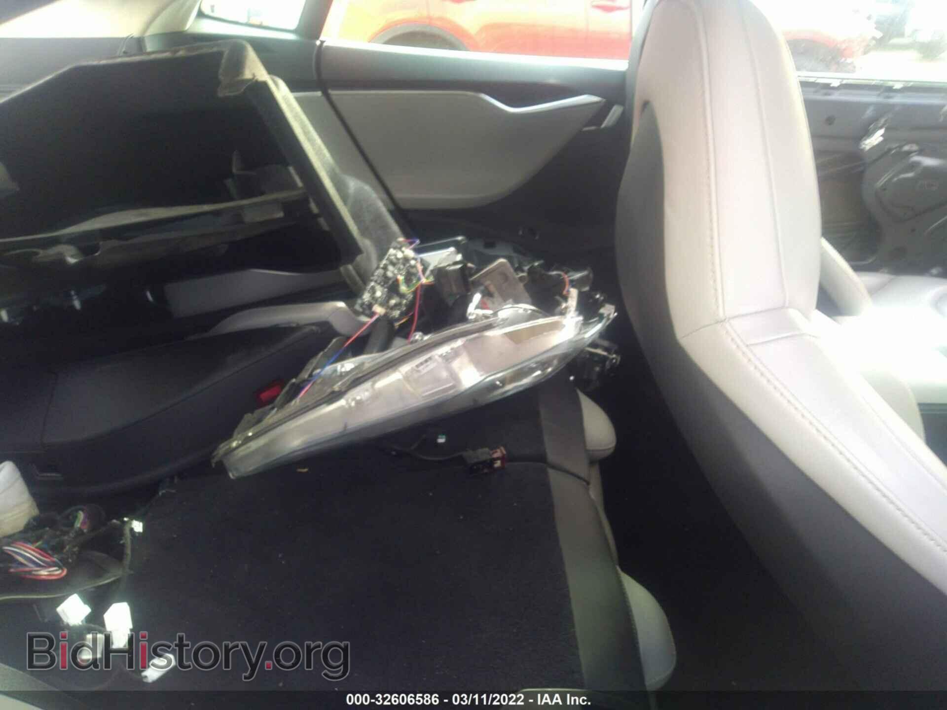 2014 TESLA MODEL S - VIN: 5YJSA1H16EFP56336 - Фото 8