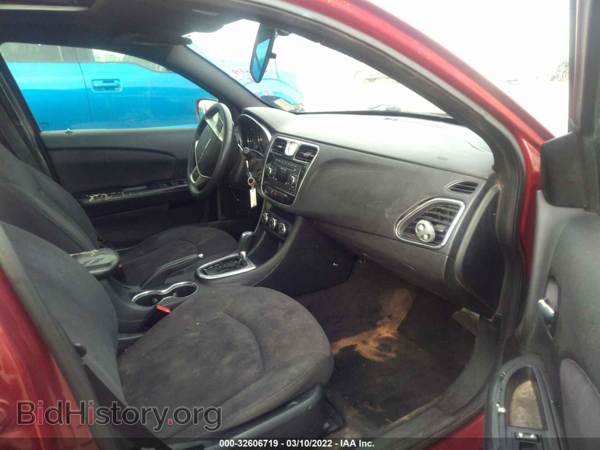 2013 CHRYSLER 200 - VIN: 1C3CCBBB3DN554001 - Фото 5
