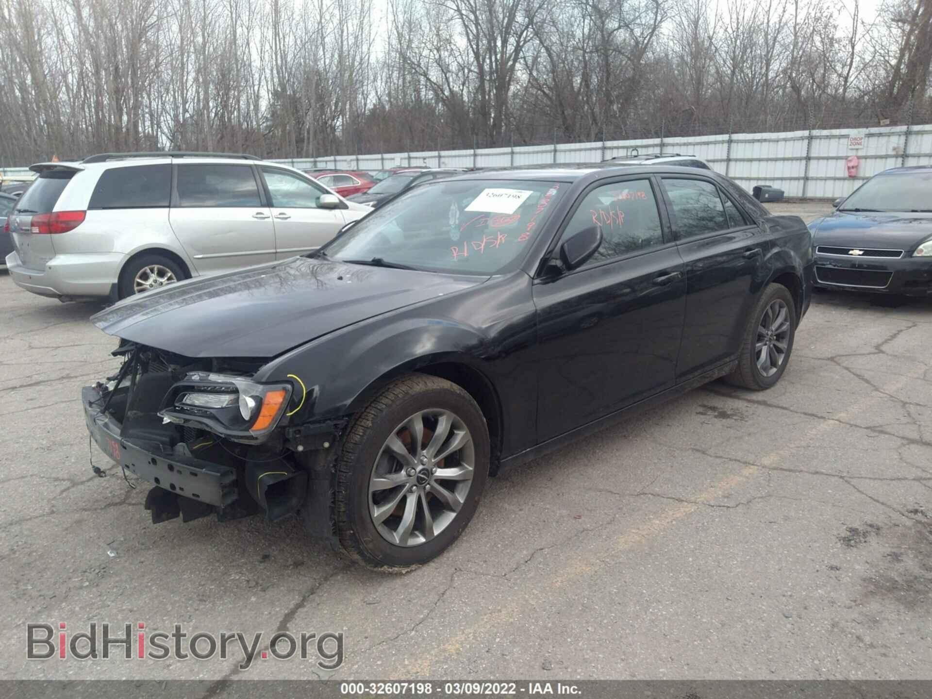 2014 CHRYSLER 300 - VIN: 2C3CCAGG7EH331534 - Photo 2