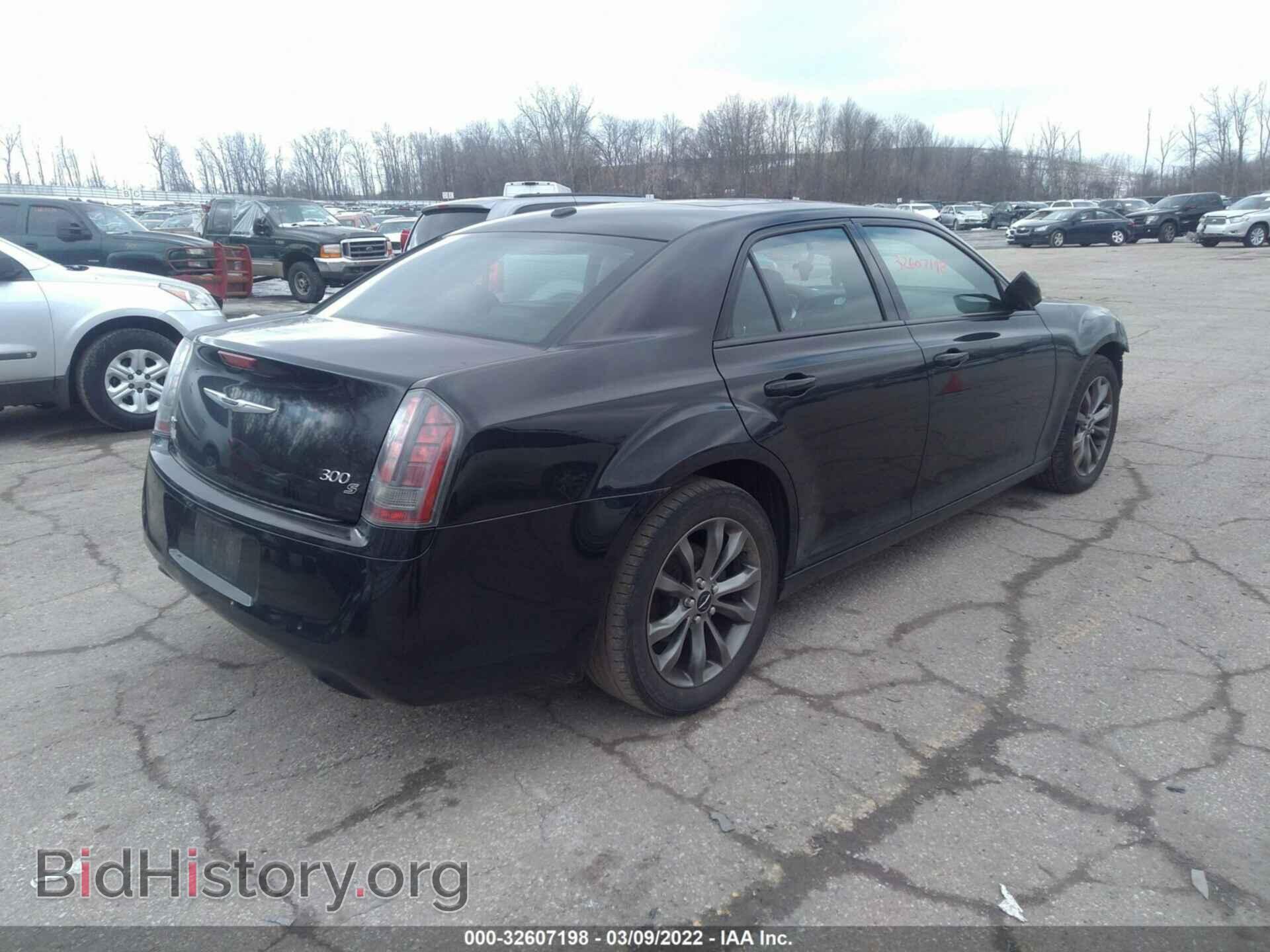 2014 CHRYSLER 300 - VIN: 2C3CCAGG7EH331534 - Photo 4