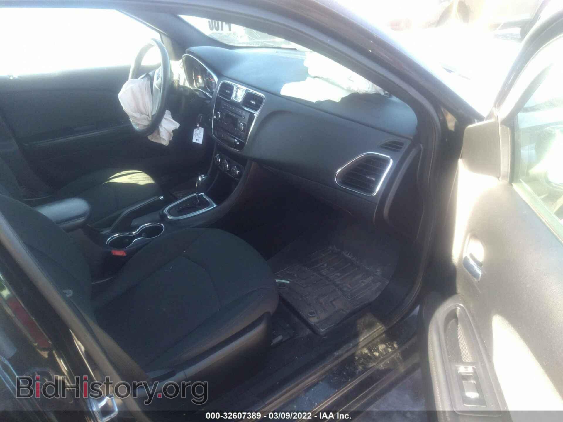 2012 CHRYSLER 200 - VIN: 1C3CCBBB0CN161054 - Фото 5